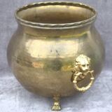 Vintage round flower pot copper brass planter lion feet