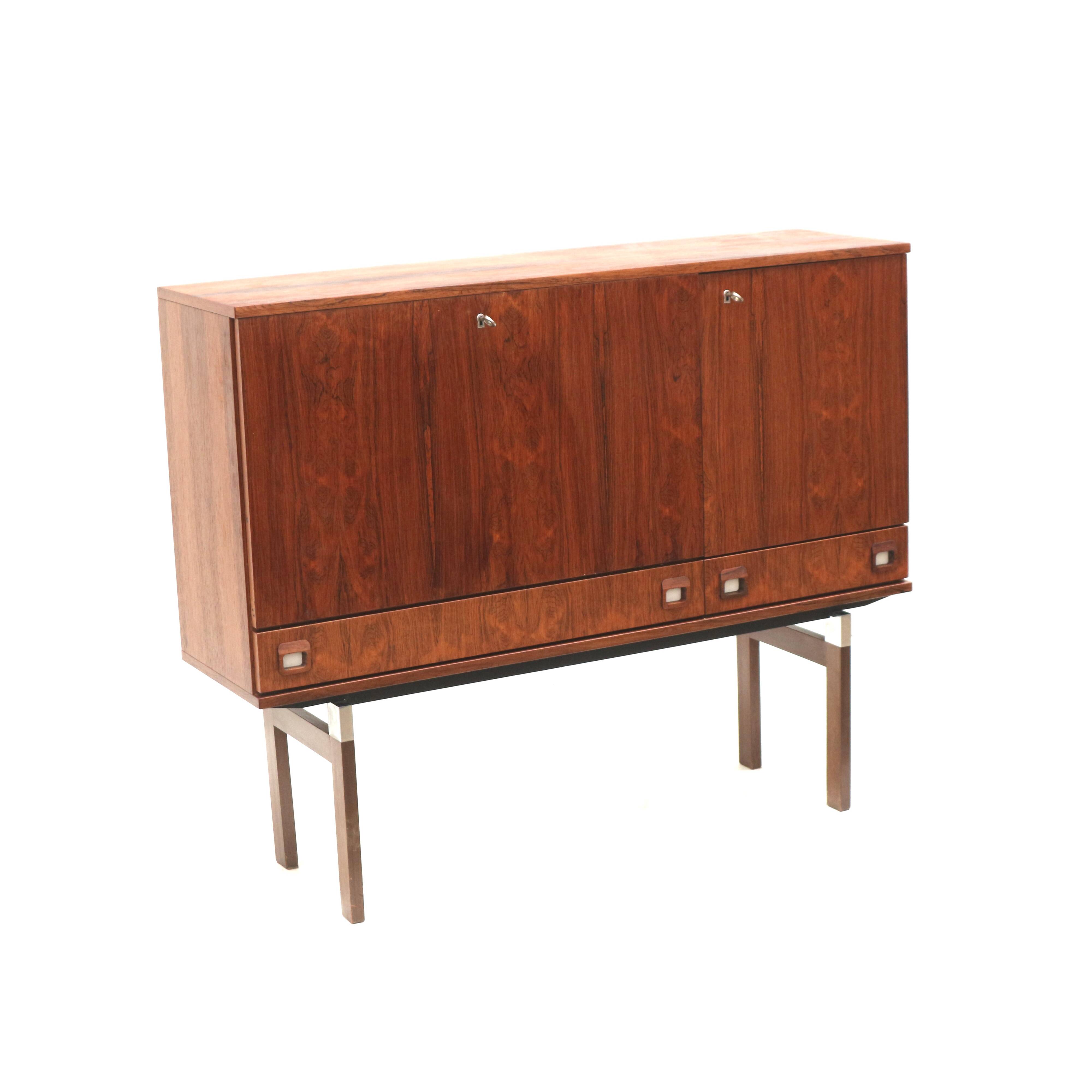 Vintage bar cabinet / sideboard / hallway cabinet / wall unit by Fristho fr