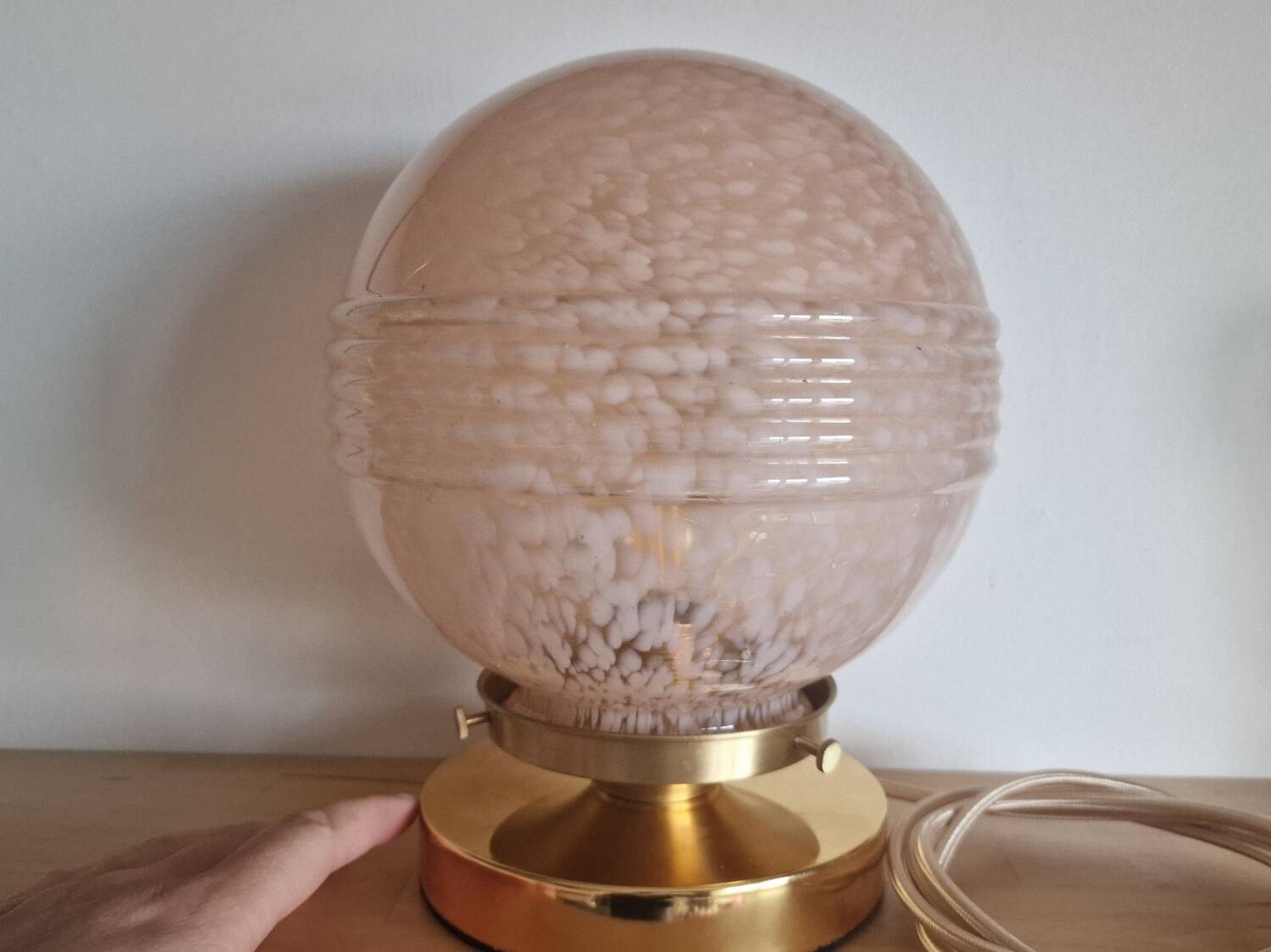 Pink Clichy glass globe in touch lamp