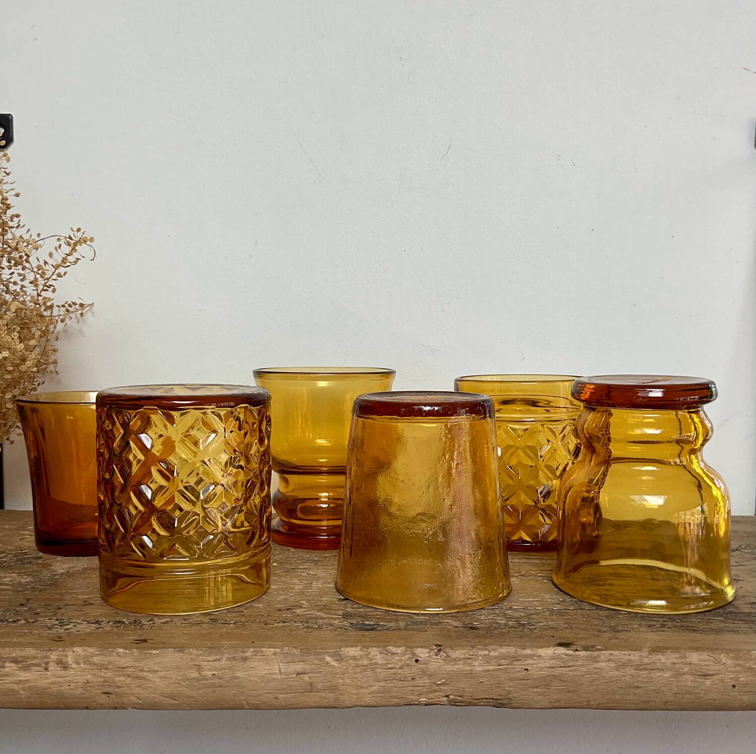 6 verres vintage ambre dépareillés