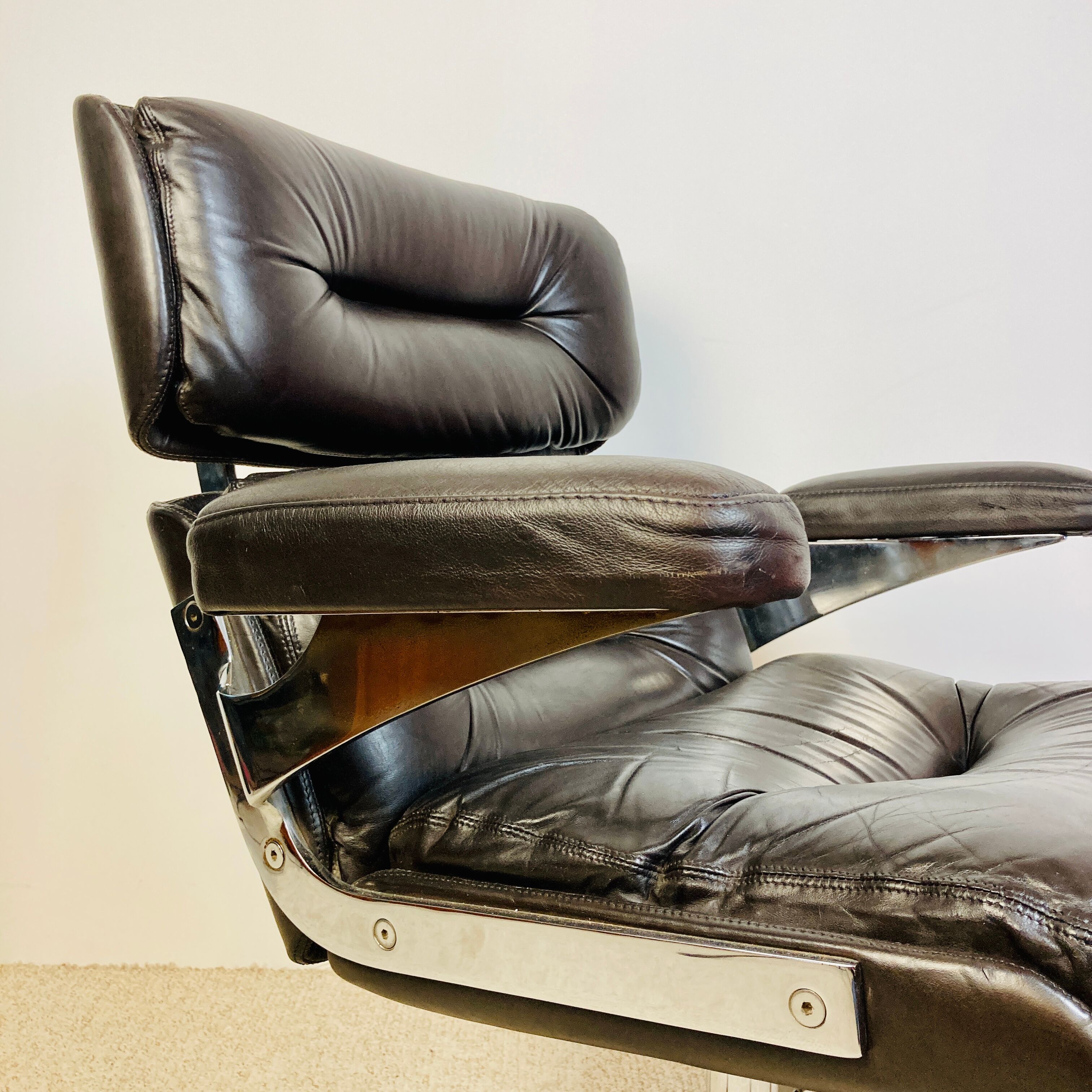 Office armchair design Martin Stoll, 1970.