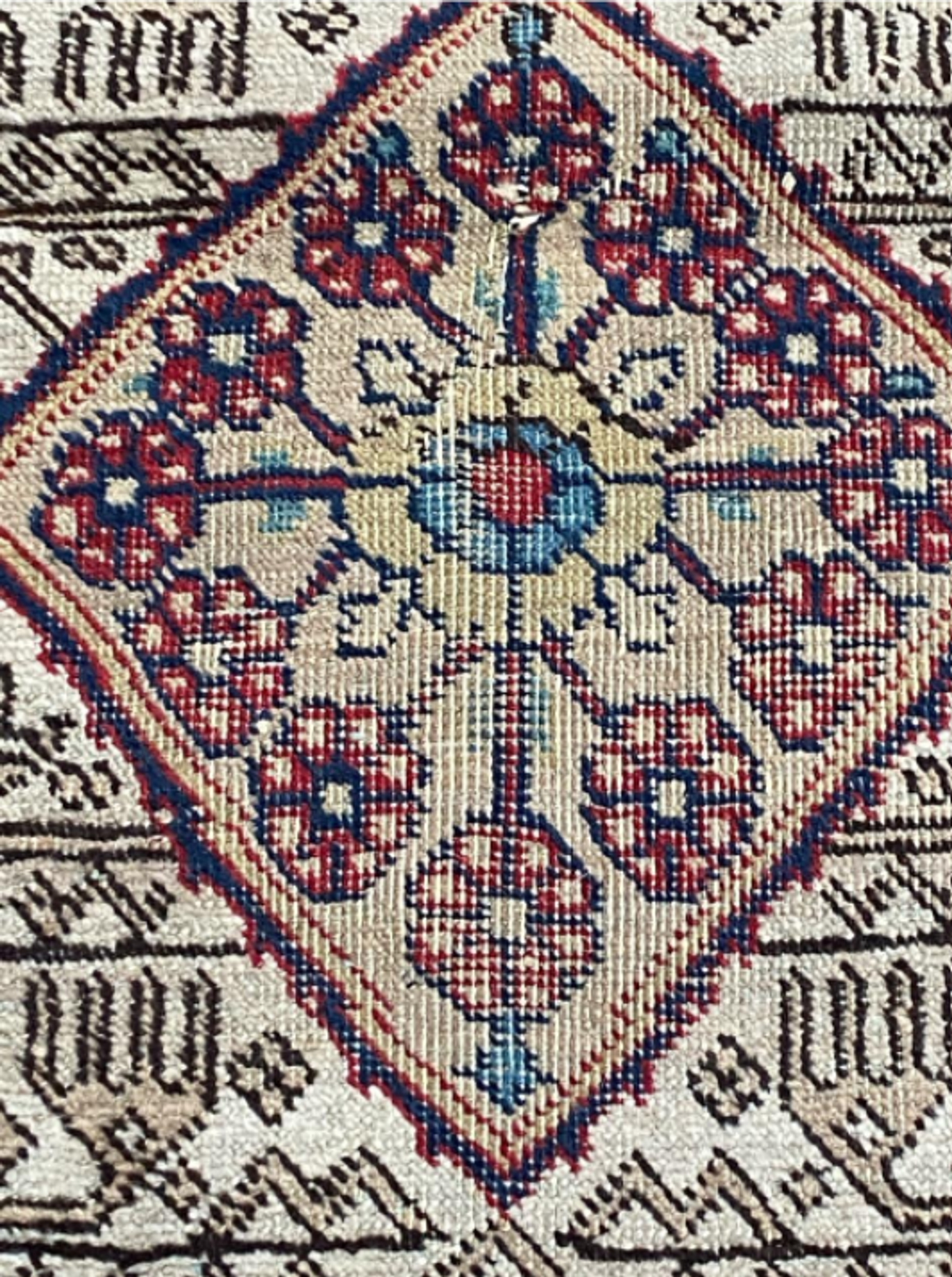 Tapis Tabriz antique 126x76cm