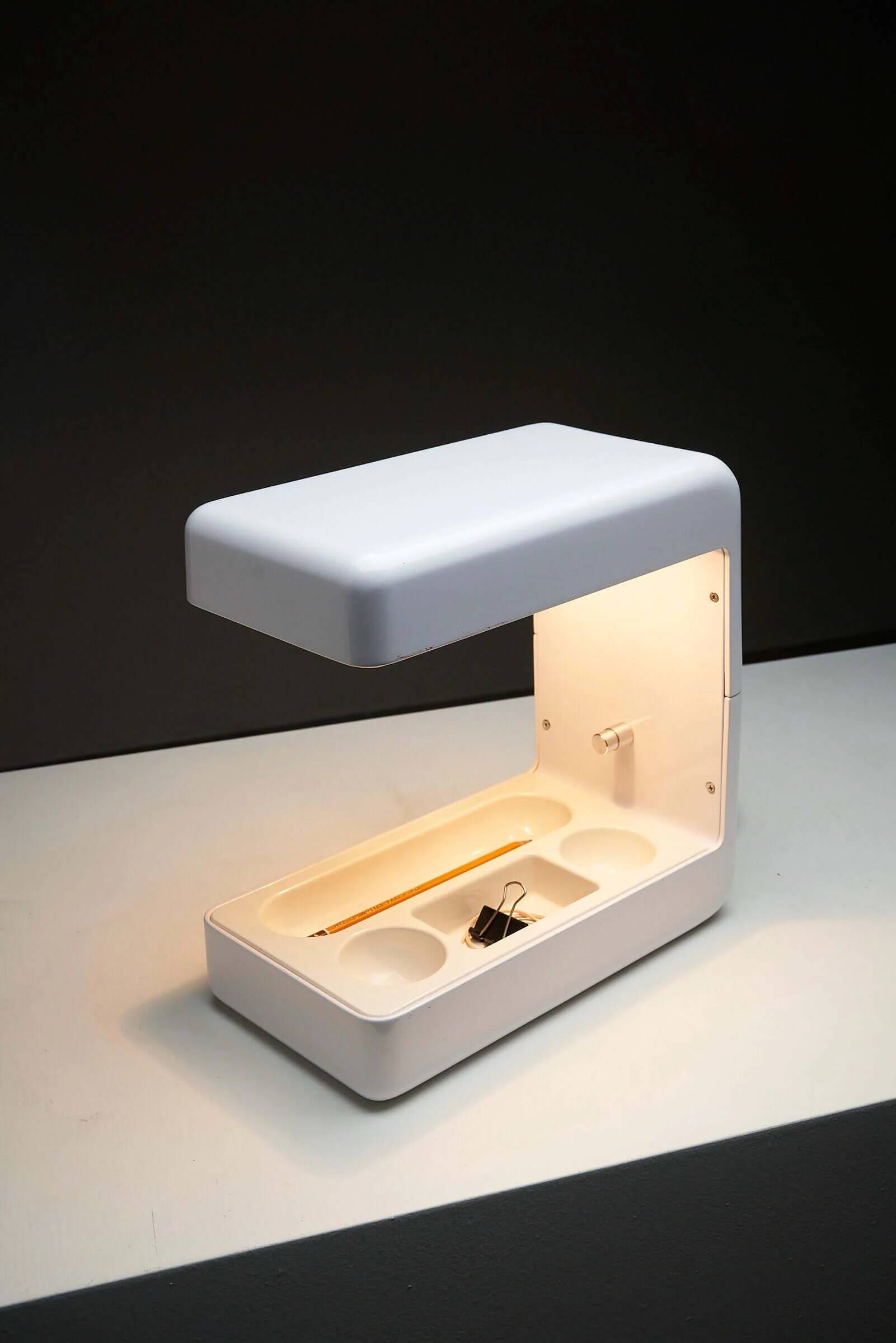 White 'Isos' desk lamp by Giotto Stoppino