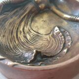 Empty art deco pocket