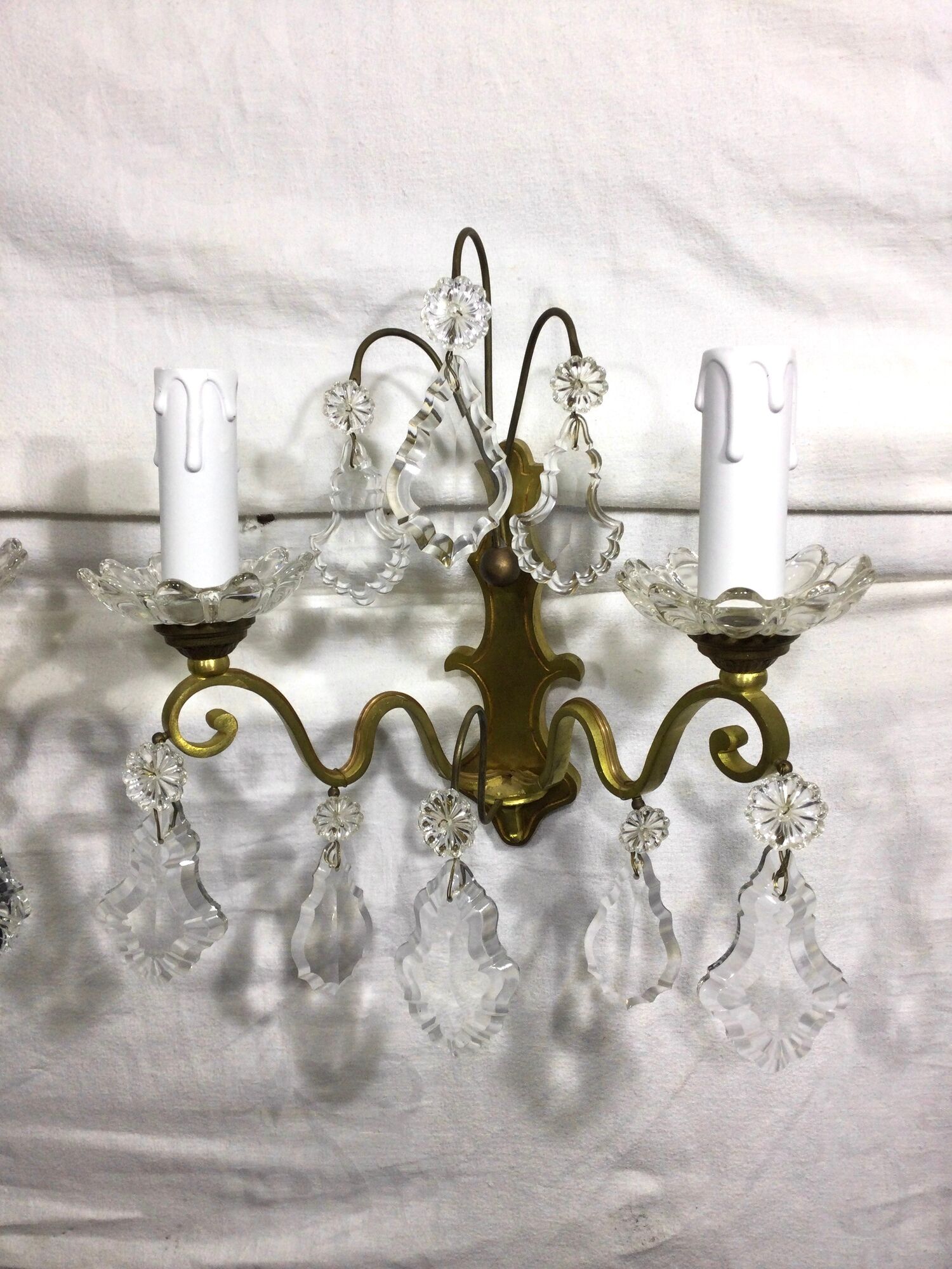 Pair of bronze sconces and crystal tassels 2 lights louis xv style