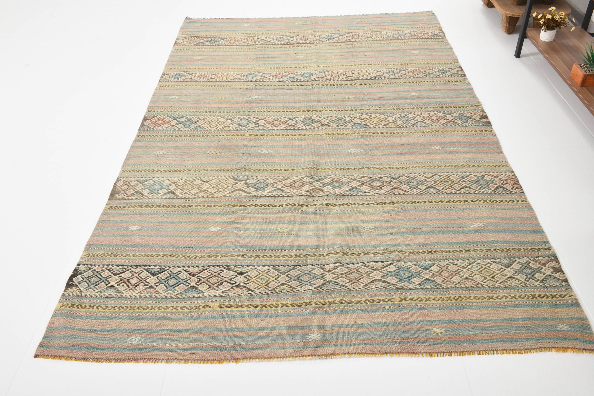 Tapis Kilim fait main rouge clair bleu 5x7 158x247 cm