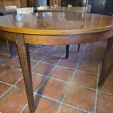 Scandinavian extendable table in rosewood from the 1960s.