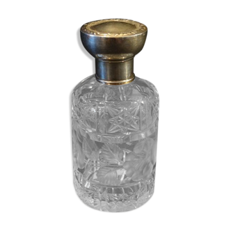 19th Bottle in chiselled crystal