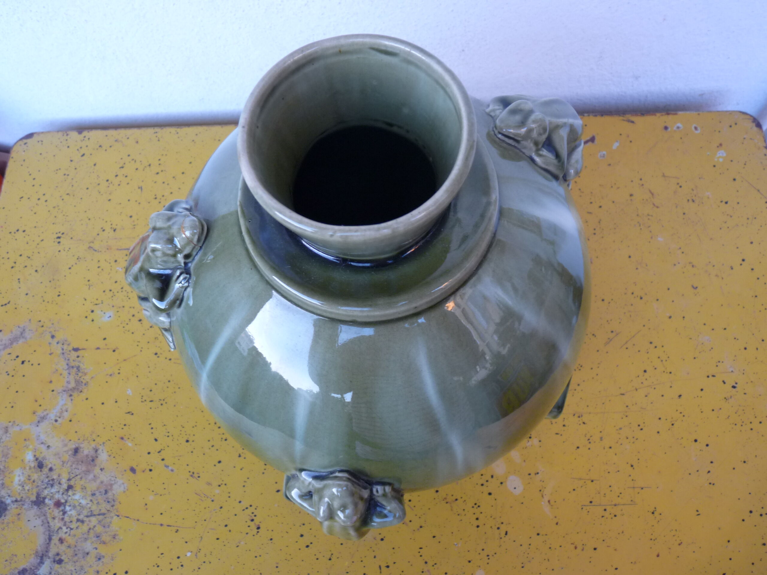Large vase barbotine art deco sign latour