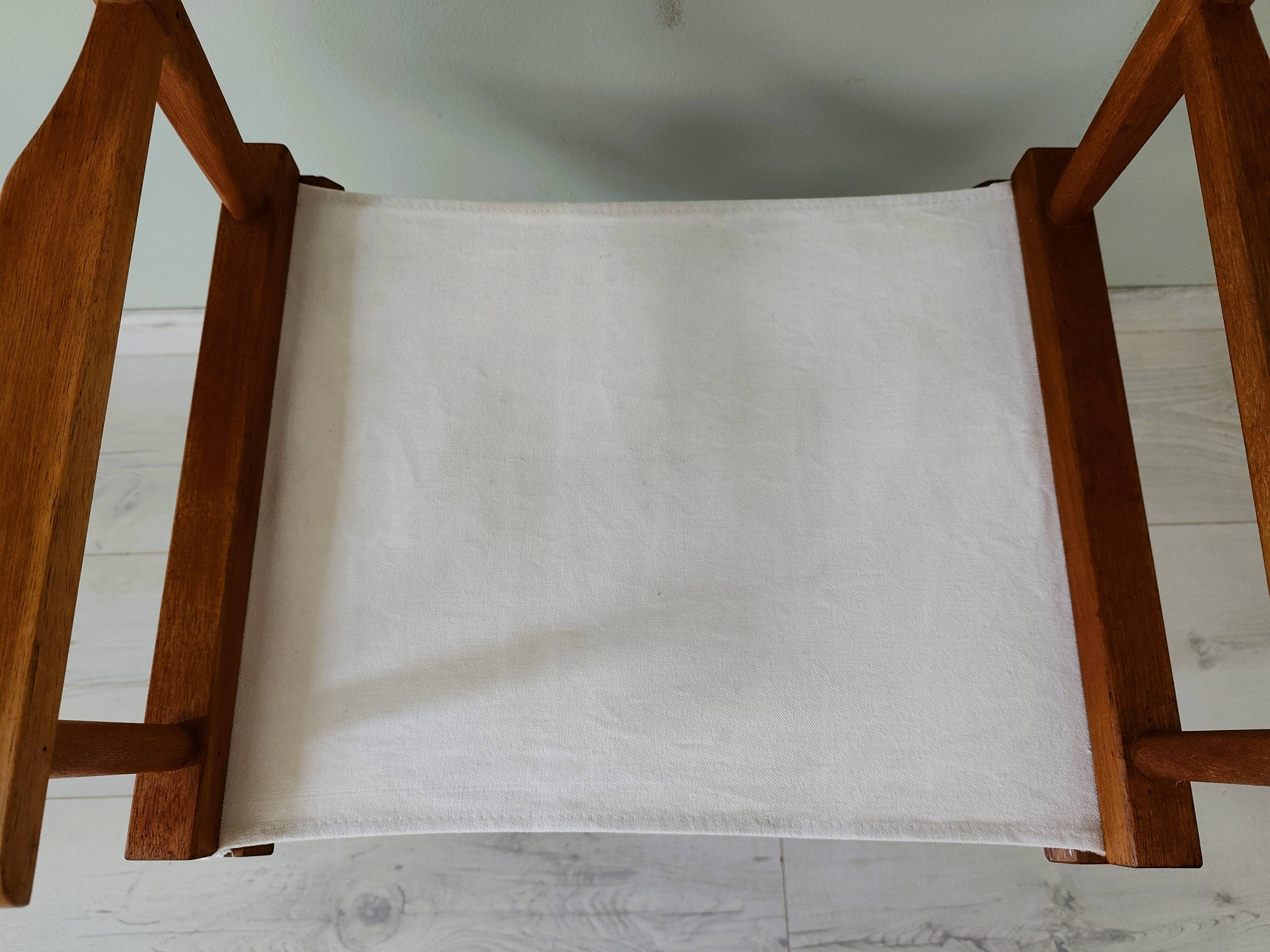 "Director's" folding armchair in solid wood