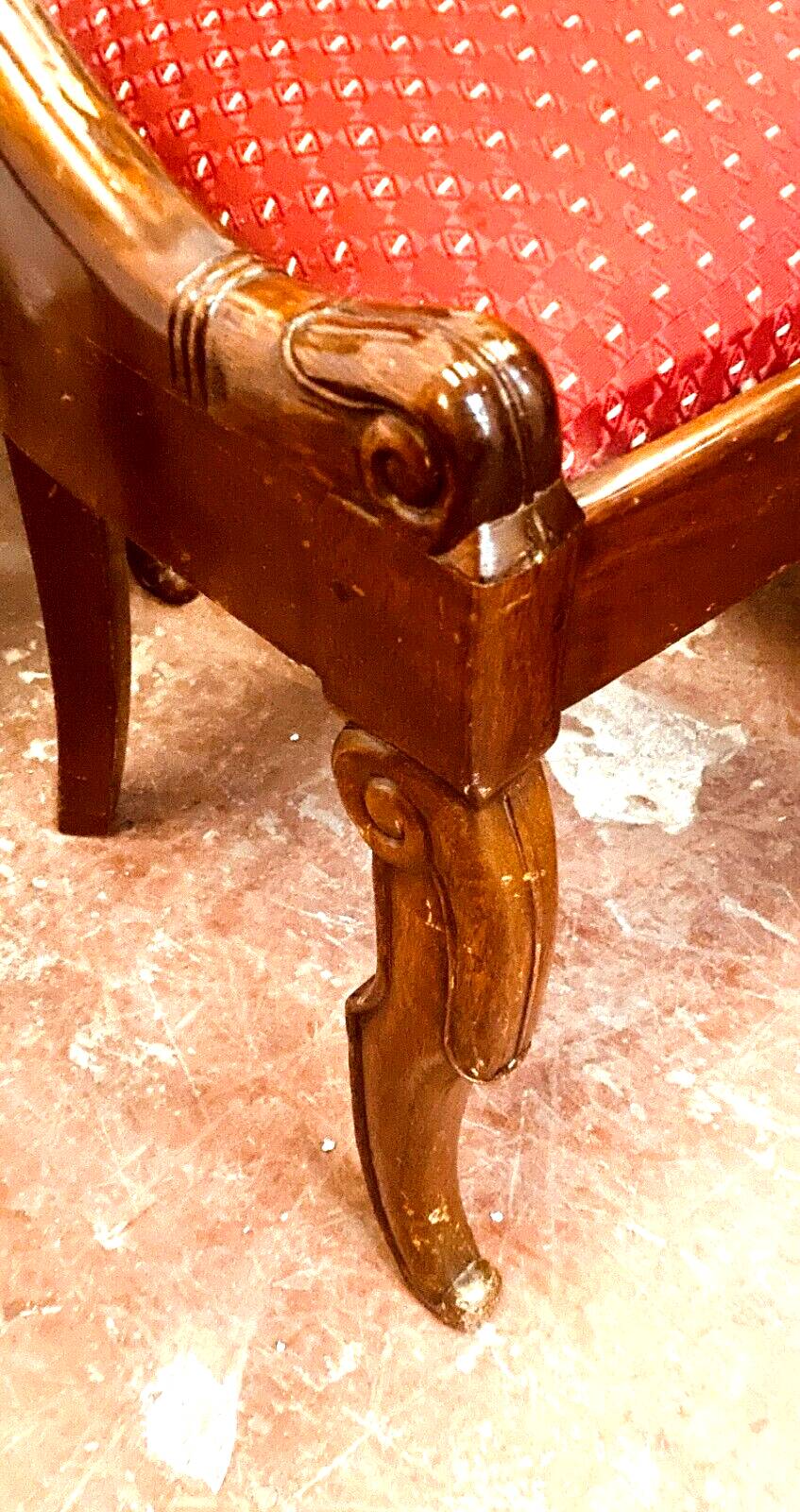 Suite de six chaises gondoles en acajou et placage XX siècle