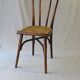 Chaise bistrot  Thonet N°118 pieds compas 1895, cannée