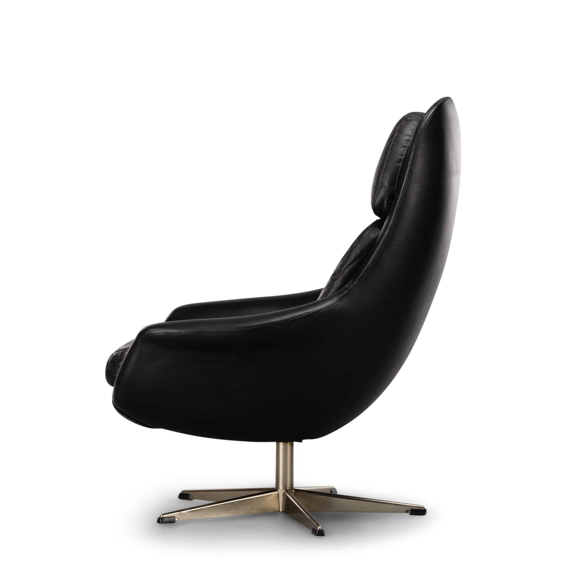 Danish Design Black Leather Swivel chair by H.W. Klein for Bramin, 1960s