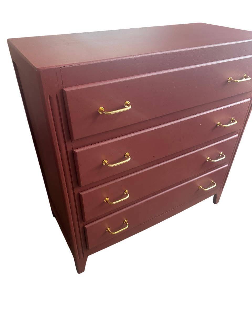 Commode parisienne