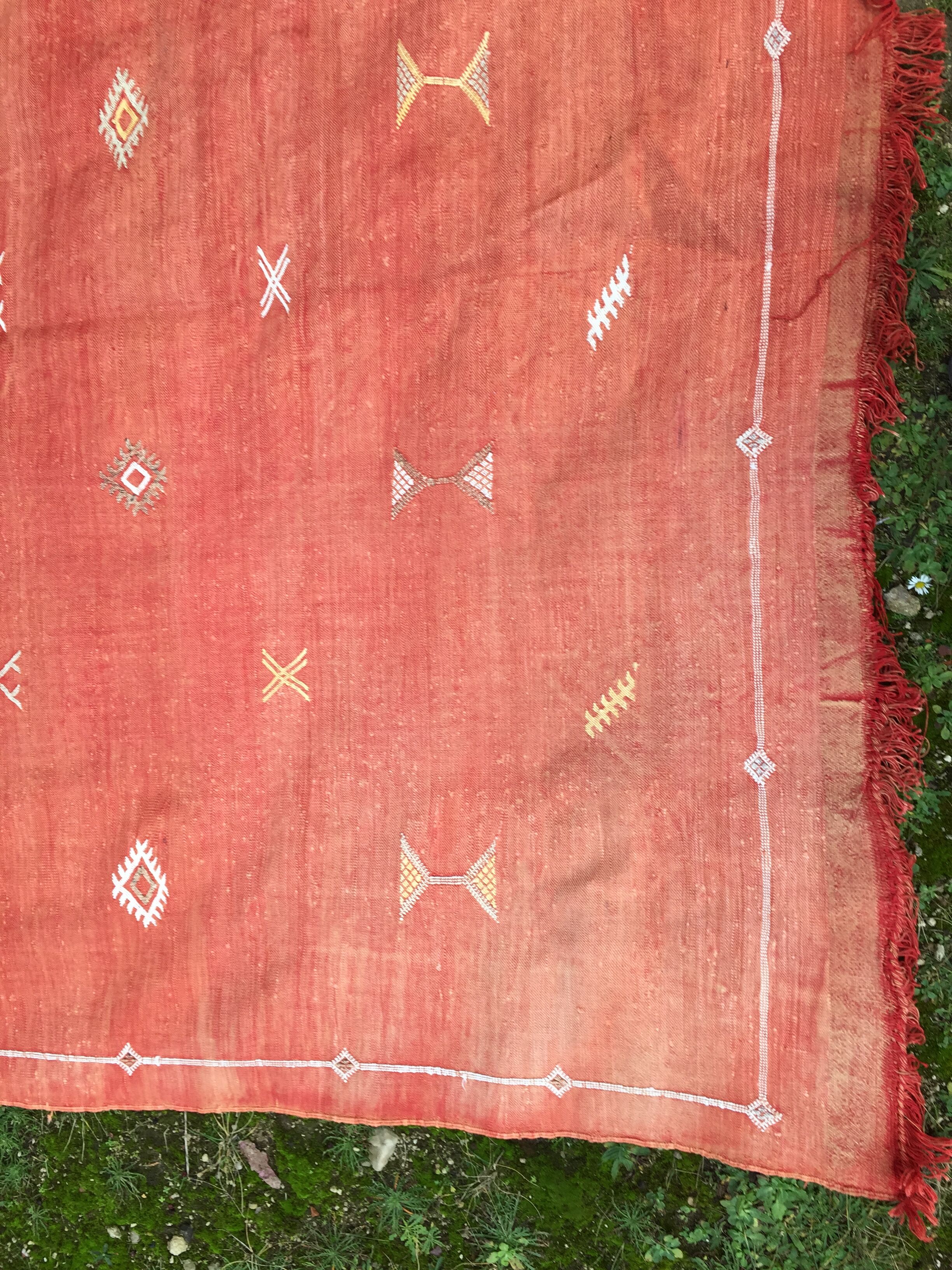 Large handcrafted carpet Yemen 300 × 180 cm