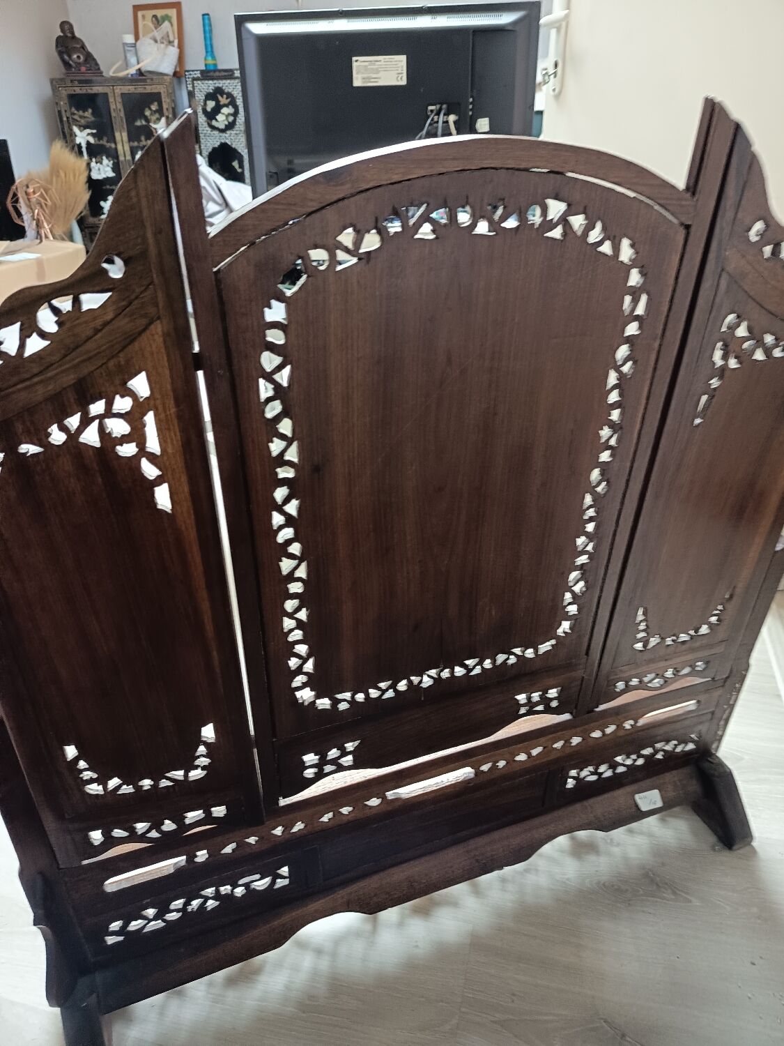 Wood and mother-of-pearl fireplace screen Indochina