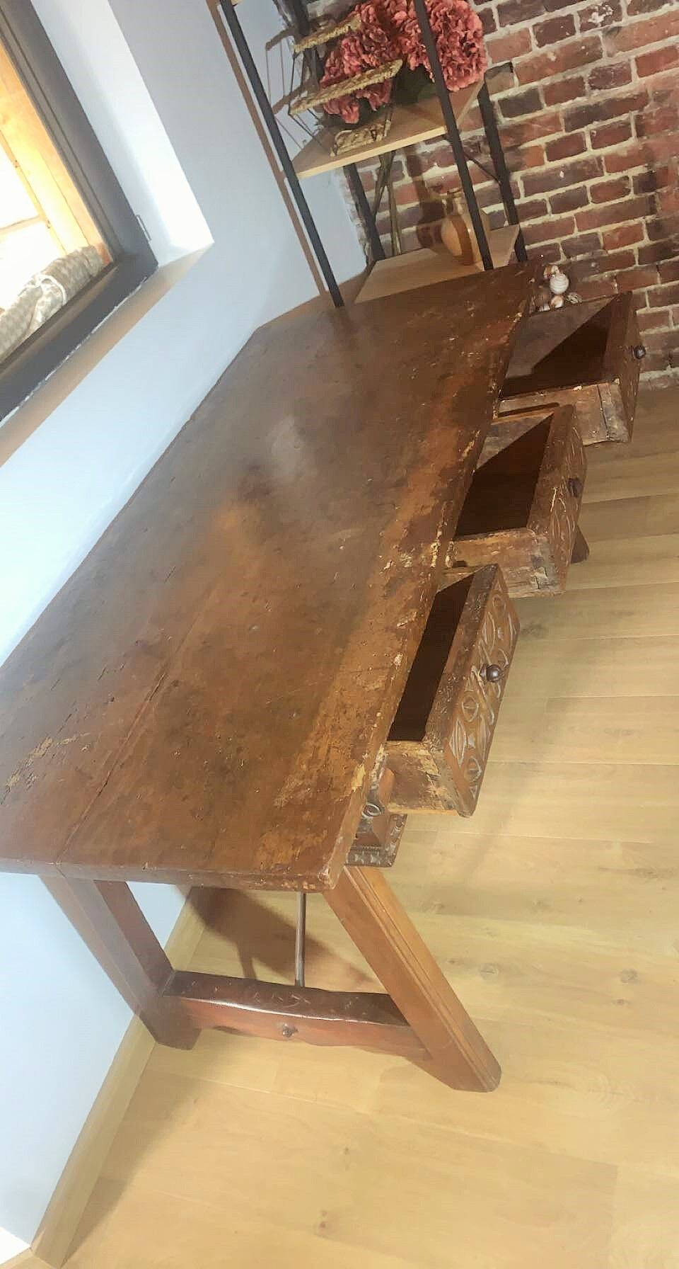 17th century Spanish writing table/desk