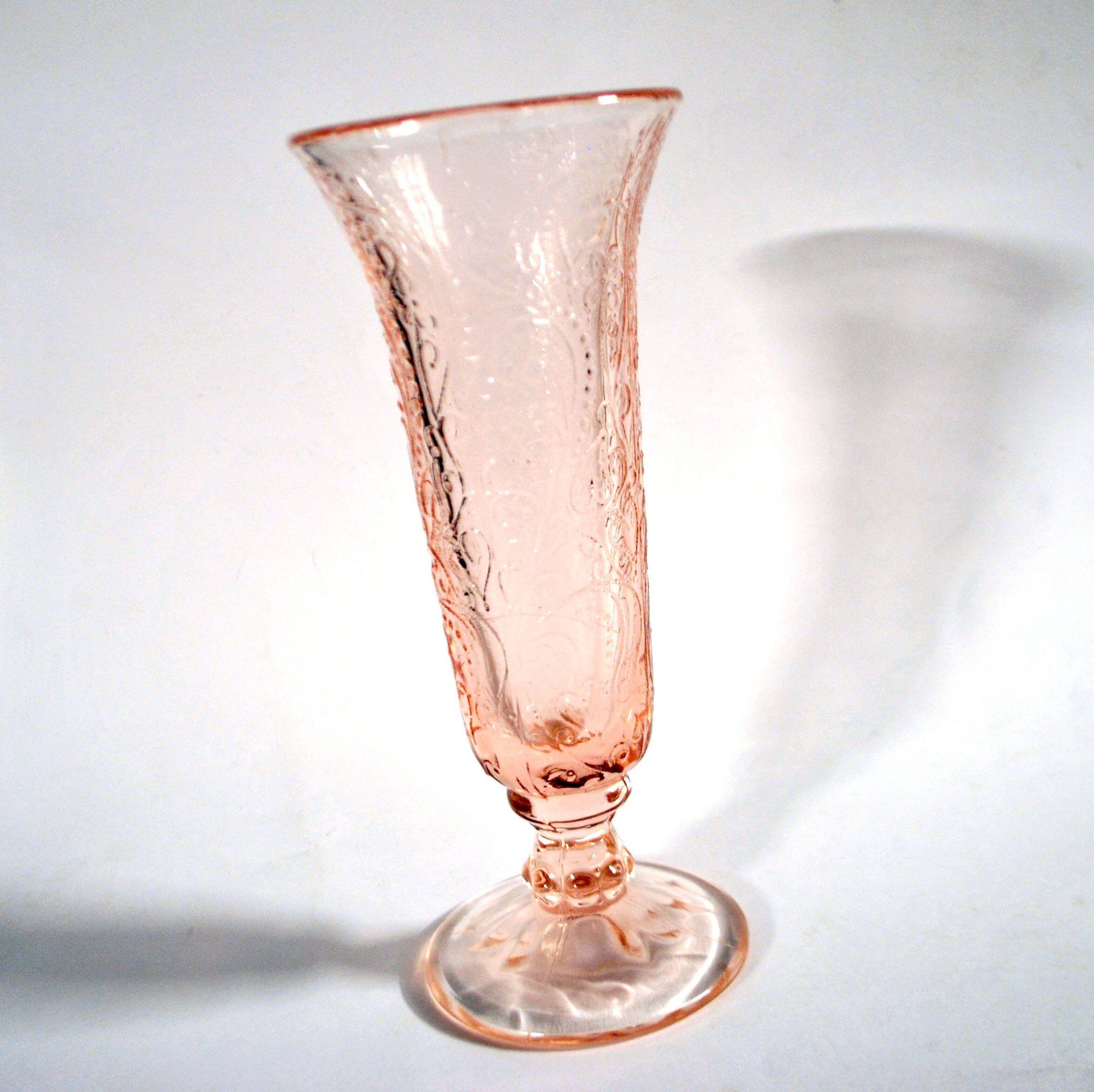 Vintage pink moulded glass cornucopia vase – bead and heart decoration