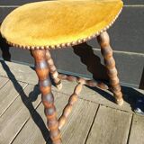 Tripod stool