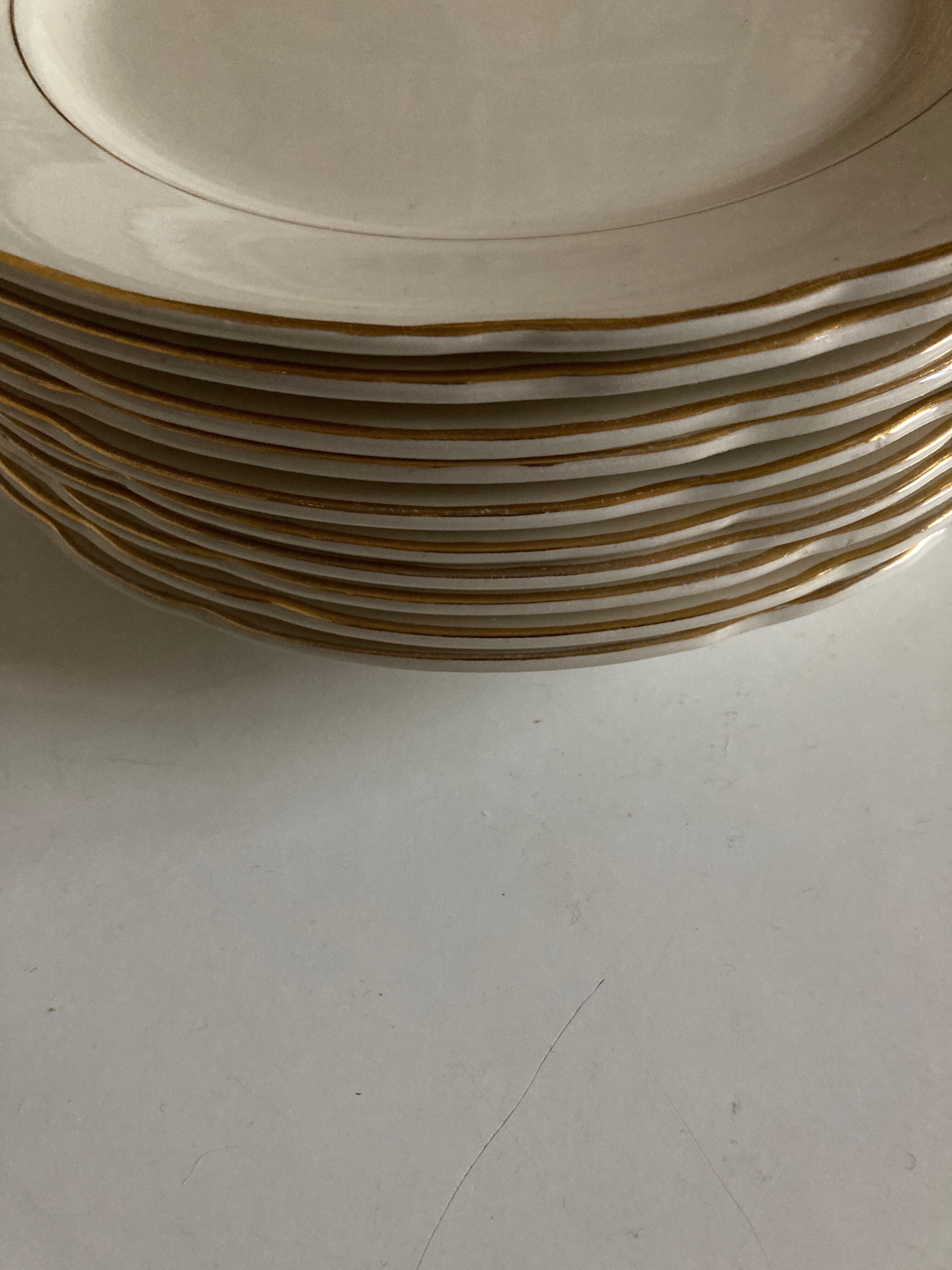 Set of 10 plates 1960 Villeroy & Boch ivory faience with gadroons