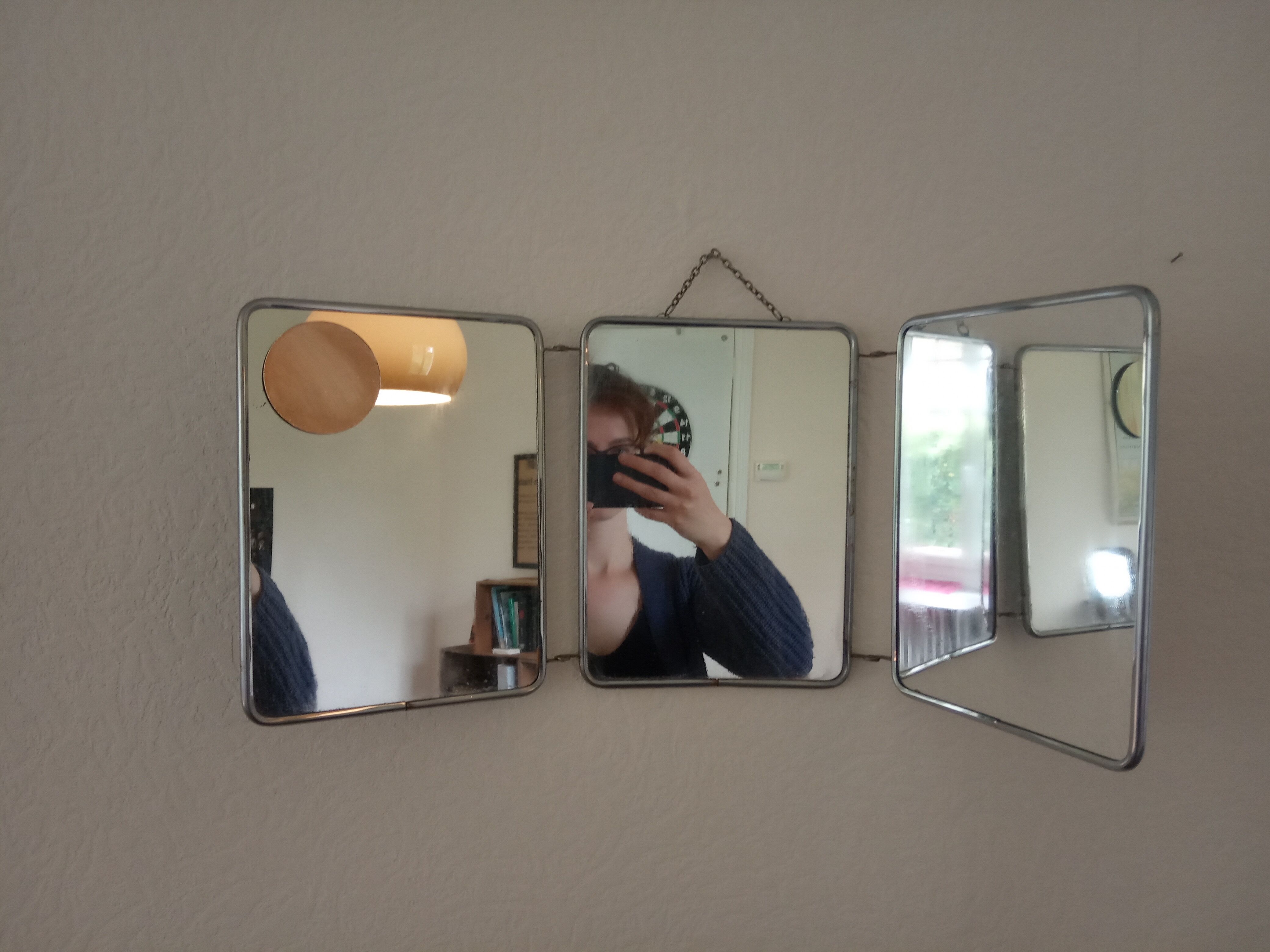 Barber triptych with magnifying mirror 24x19cm