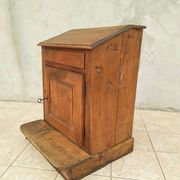 Pupitre en noyer début 19ème