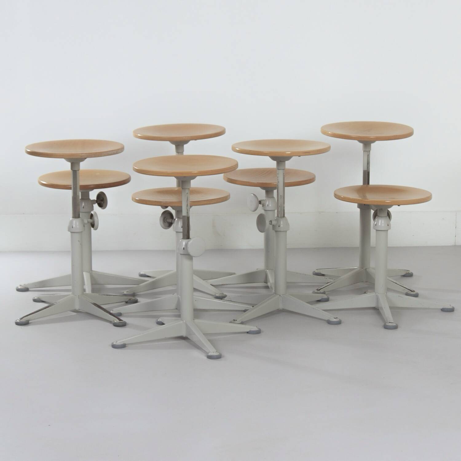 VINTAGE STOOL BY FRISO KRAMER FOR AHREND THE CIRCLE, 1960S