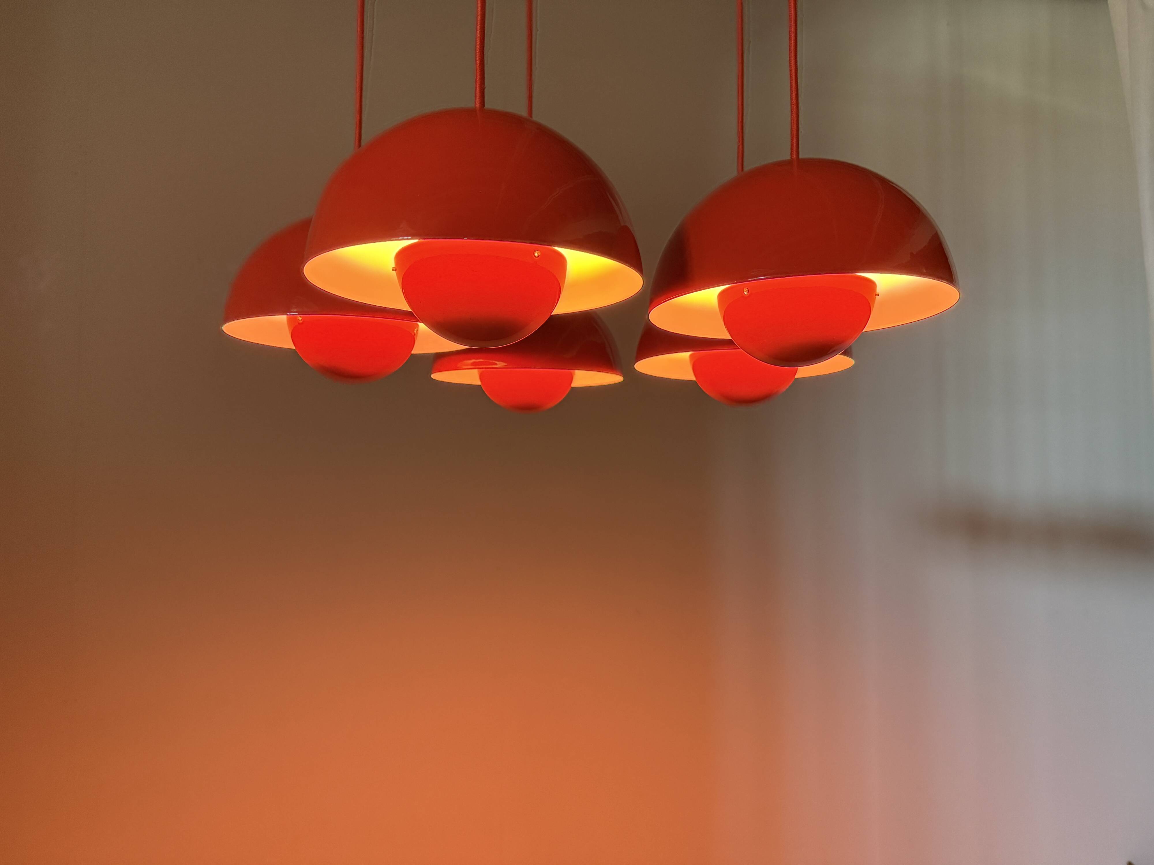Verner Panton chandelier Flowerpot lamp