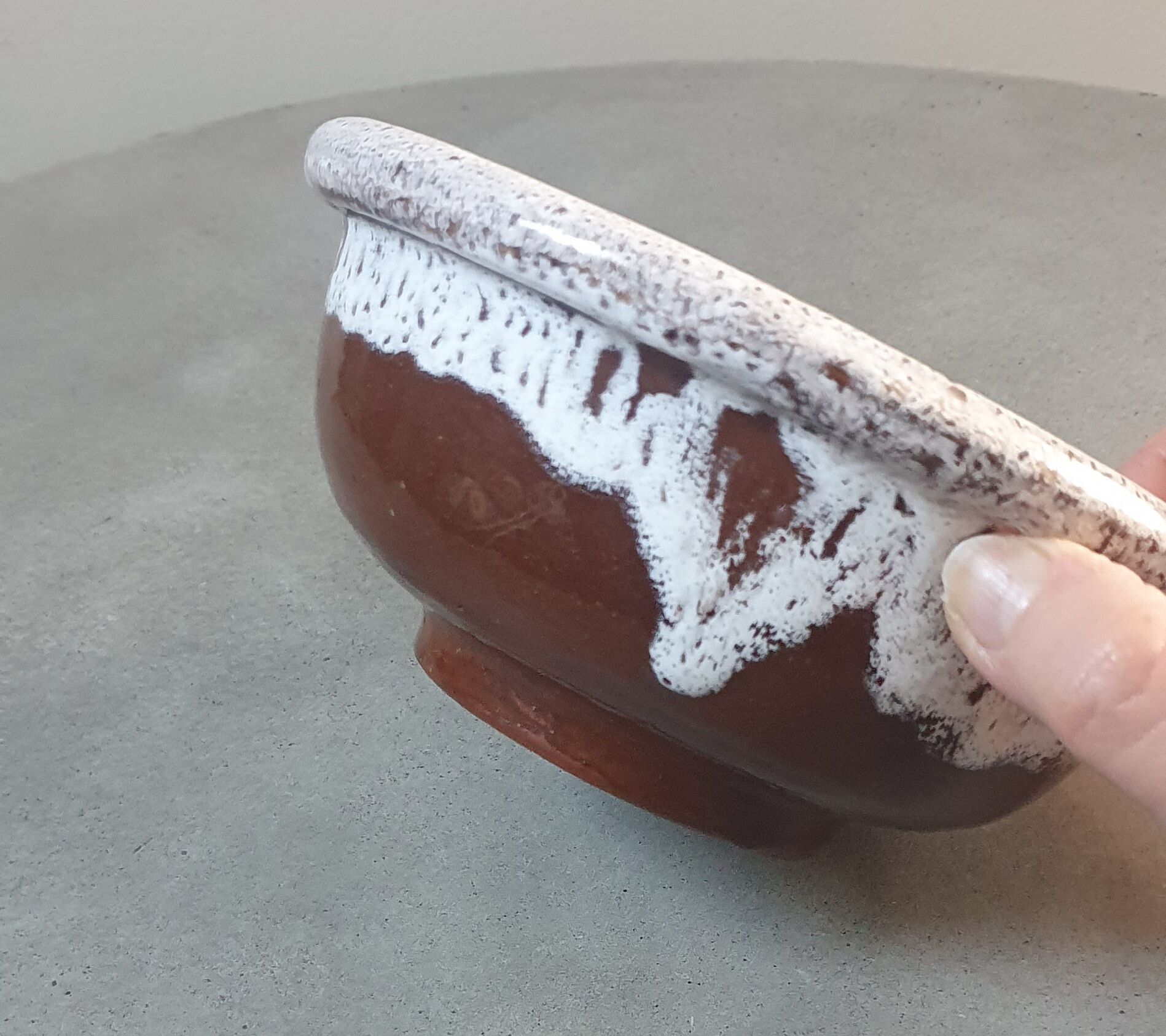 Ceramic bowls