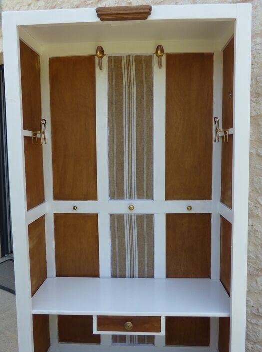 Entrance cabinet white cloakroom and wood linen upholstery fabric