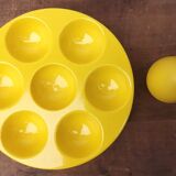 Countertop egg display