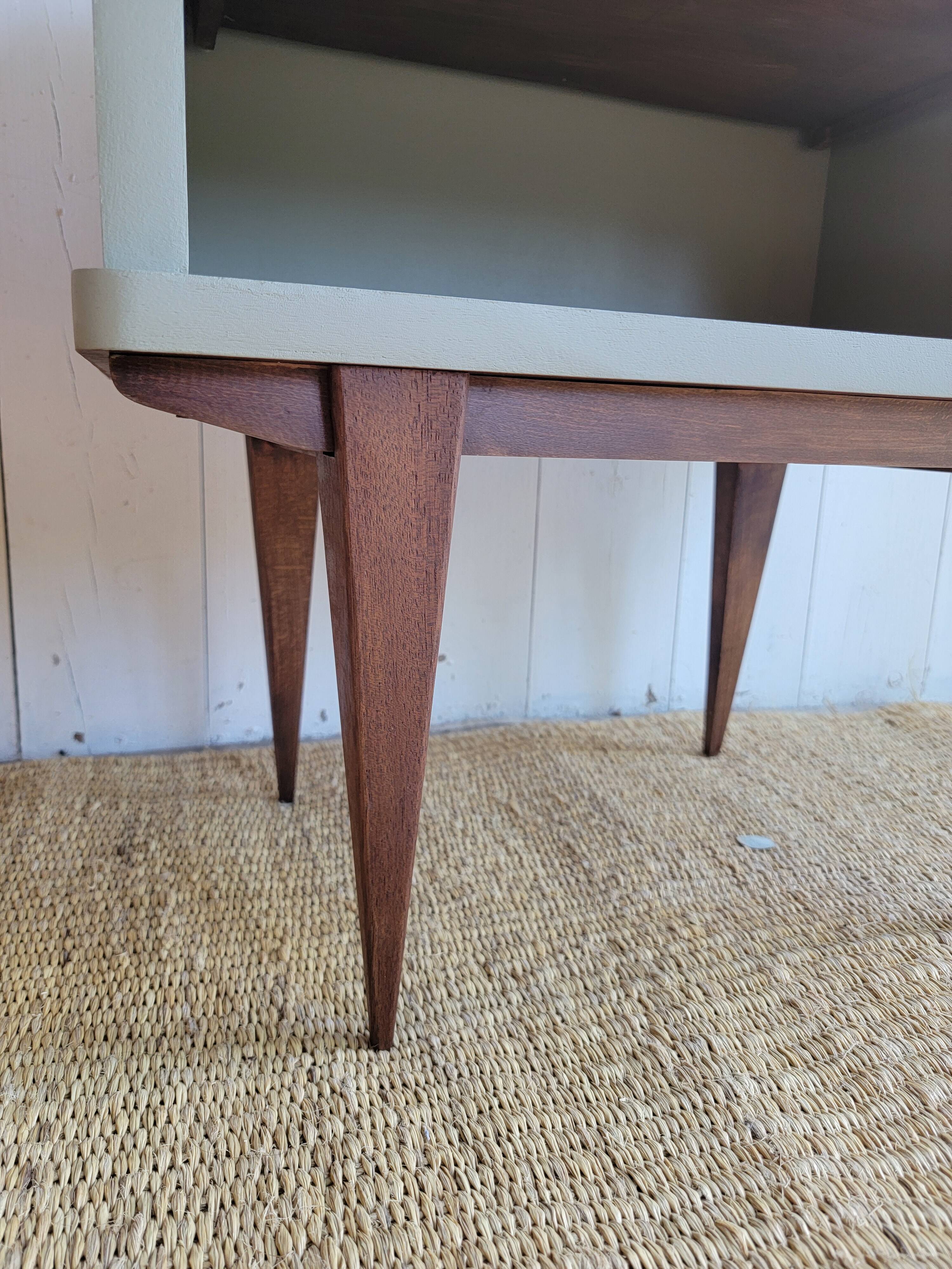 Table de chevet vintage rénovée