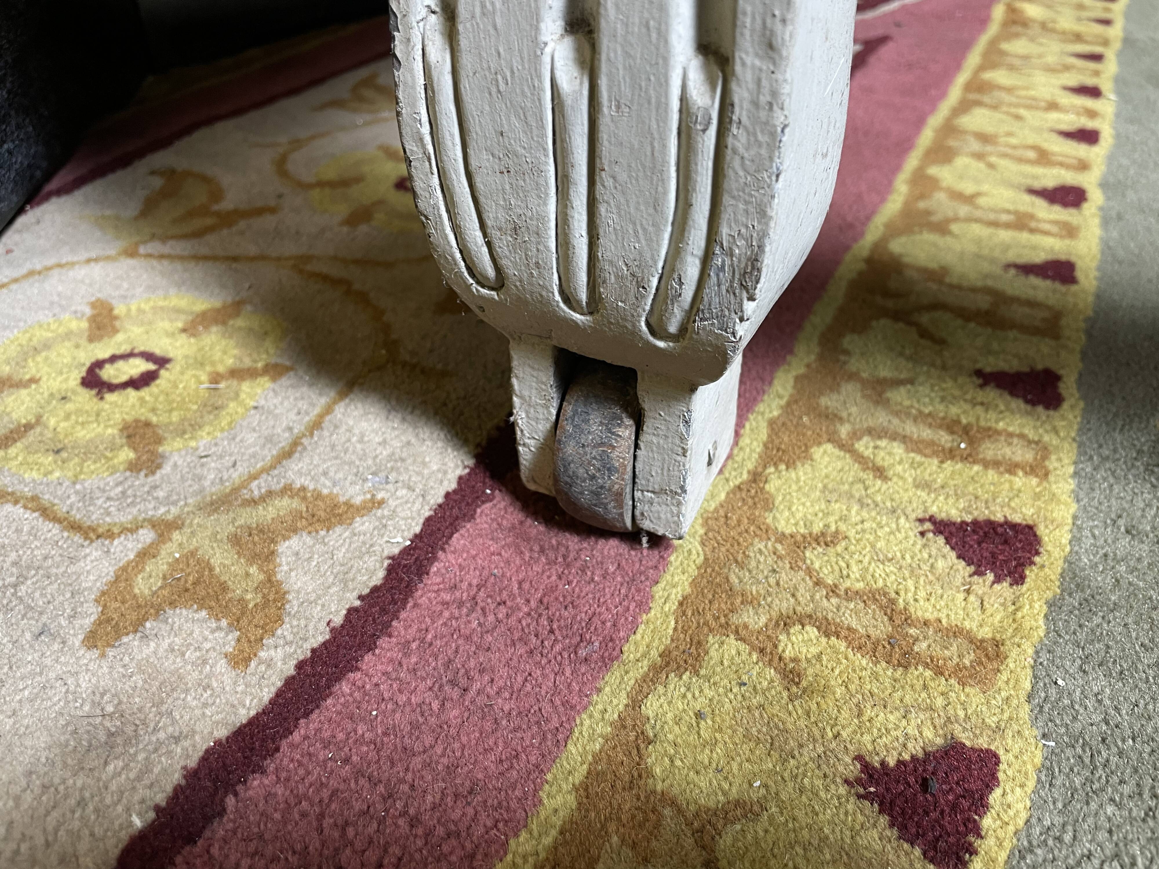 Lit capitonné de style Louis  XVI 19eme