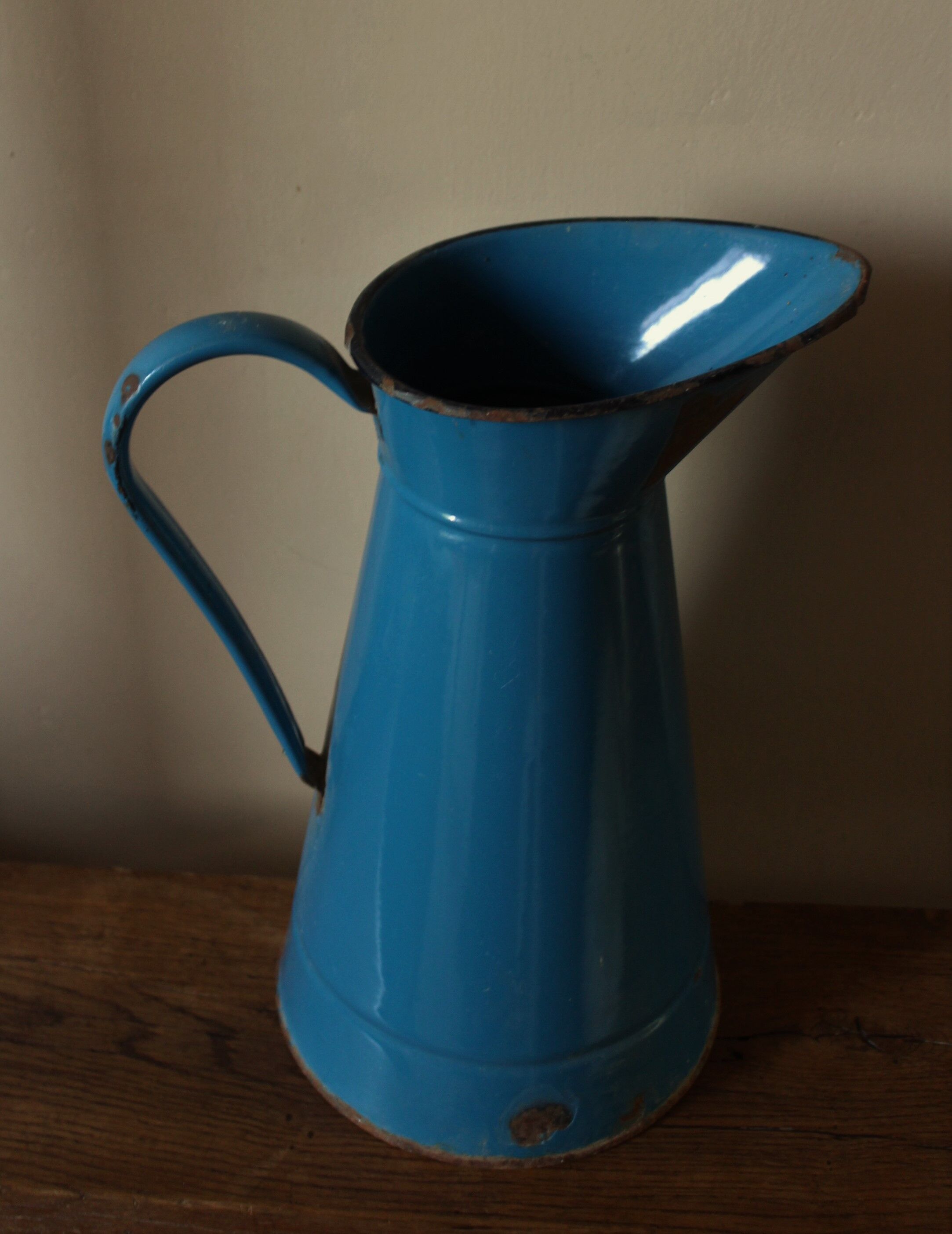 Broc oil blue enamelled sheet metal