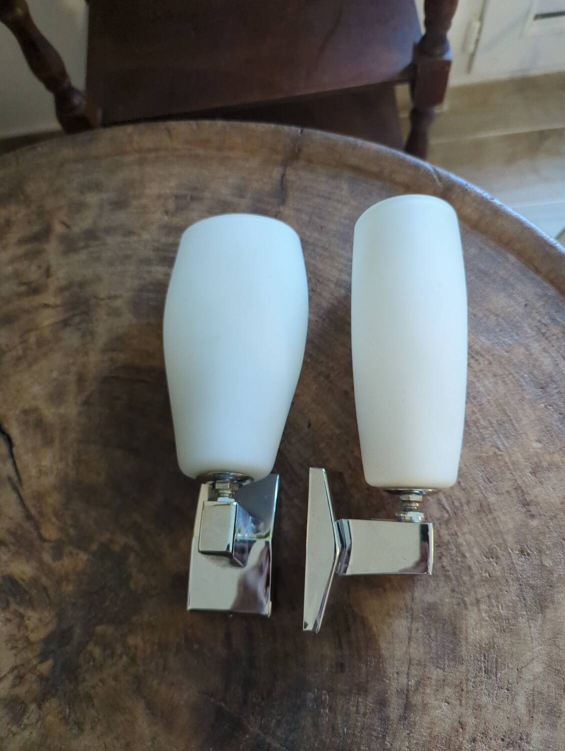 Pair of Verde Nilo wall lights 1970