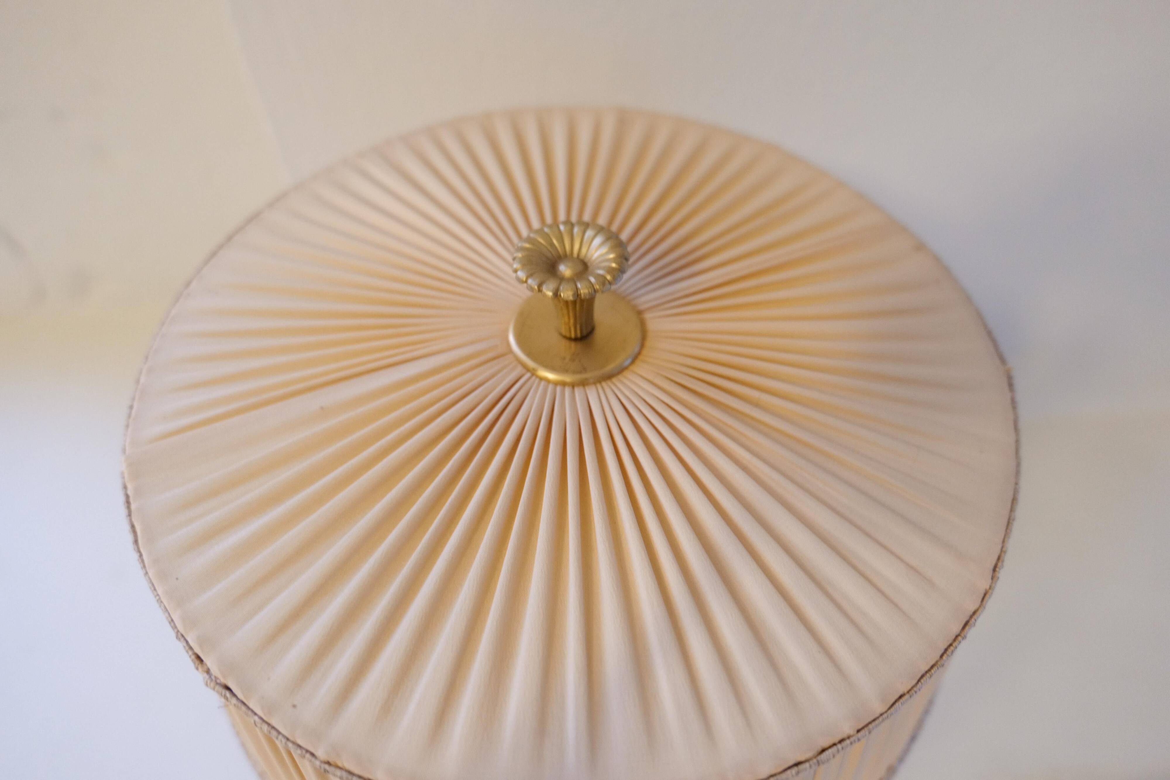 Art Deco table lamp from Nordiska Kompaniet, made in Sweden, 1940s.