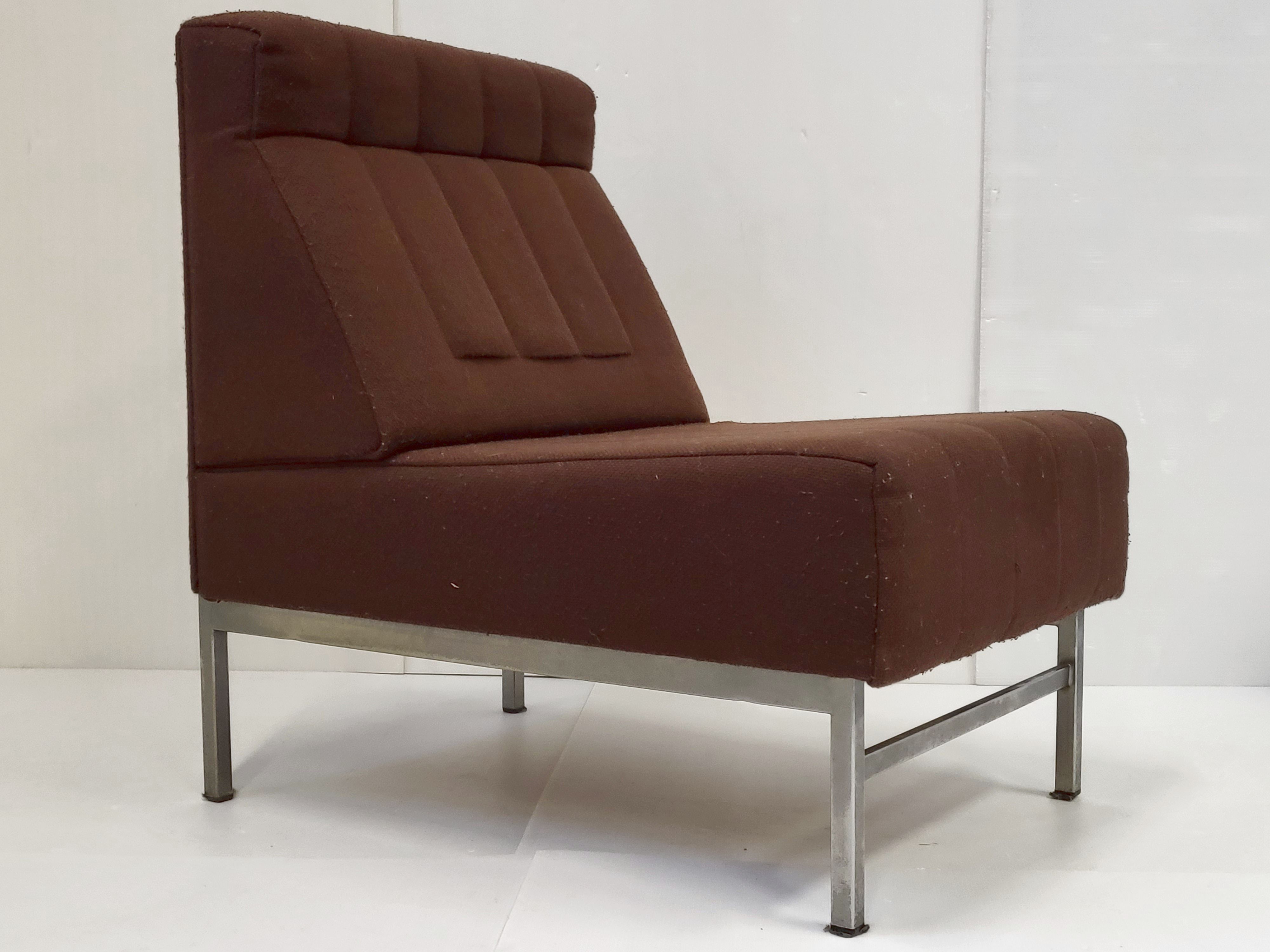 Vintage 1960s lounge chair