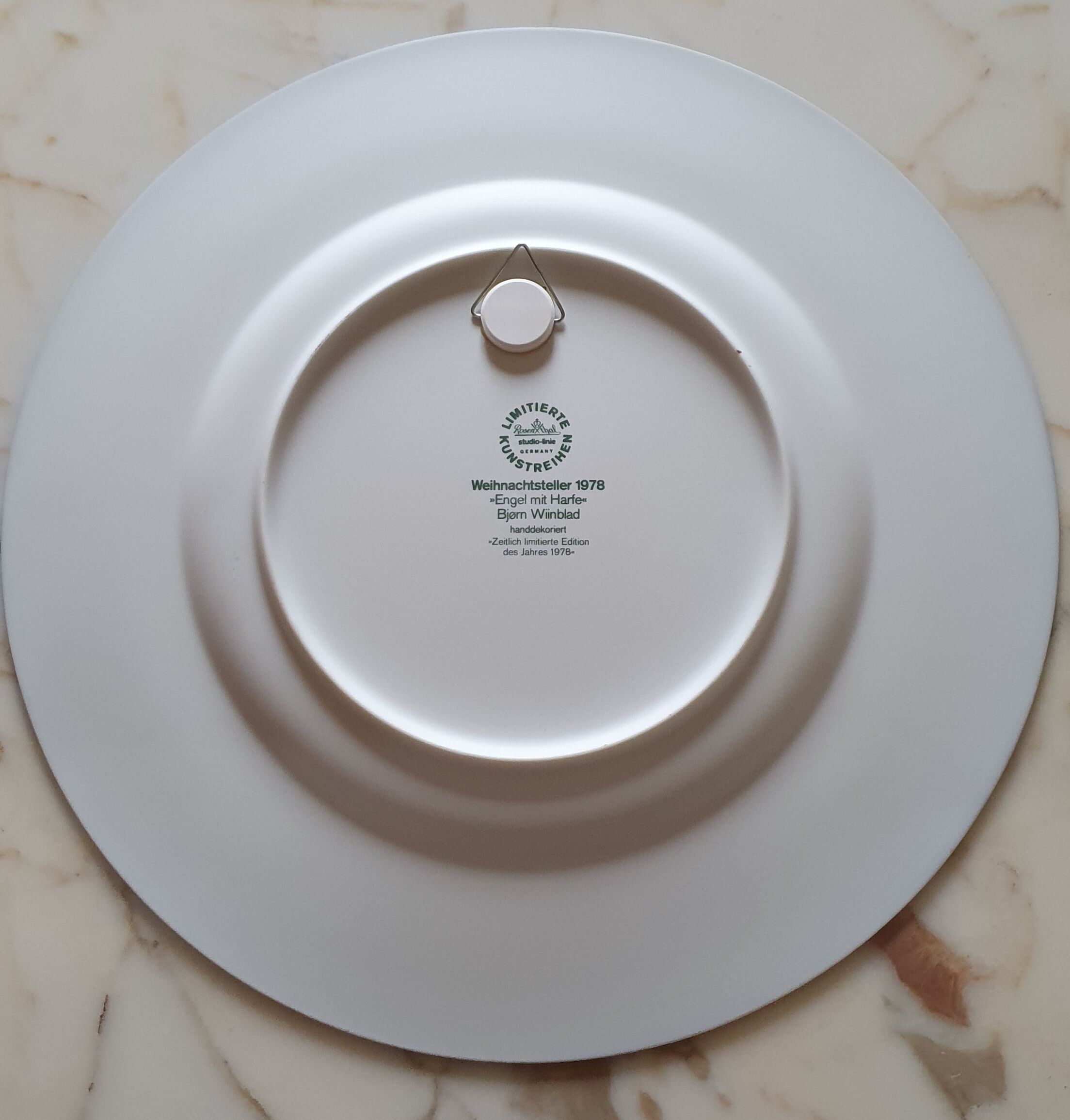 Decorative plate Rosenthal design Bjorn Wiinblad 1978