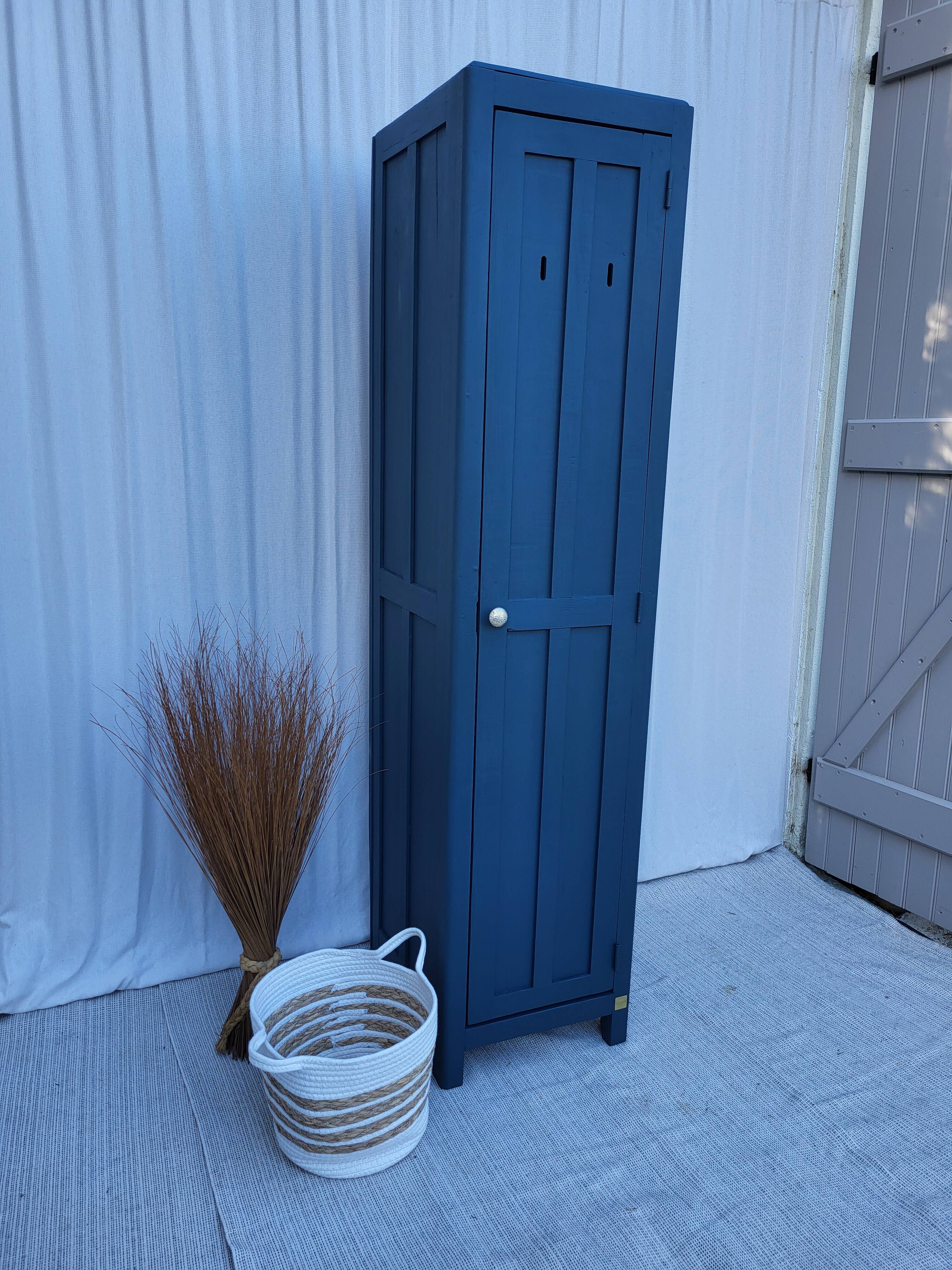 Cloakroom / Wardrobe