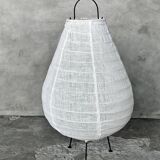Small Japanese-style table lamp in linen, metal and rattan in the shape of a drop H50 D30