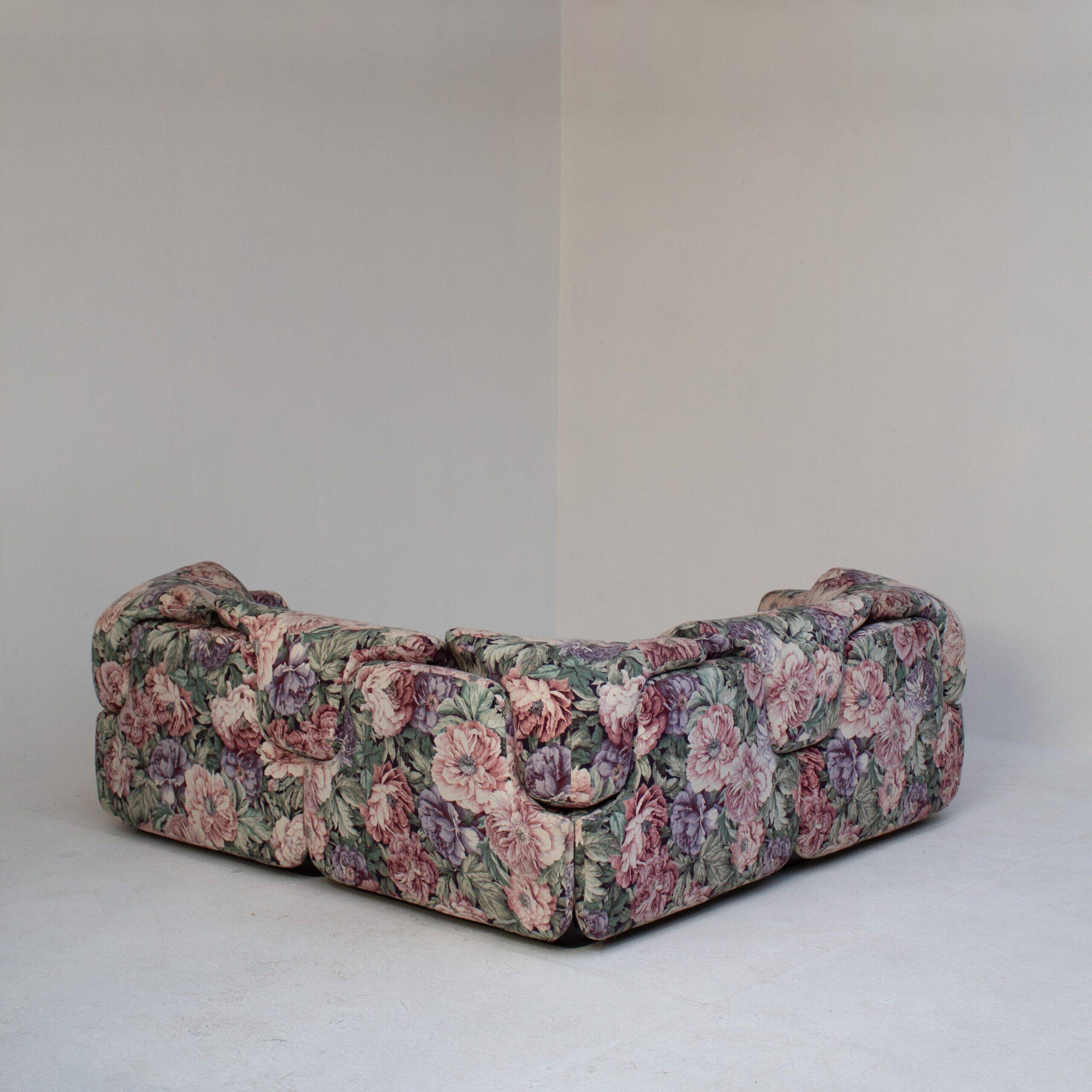 Confidential Sofa by Alberto Rosselli for Saporiti