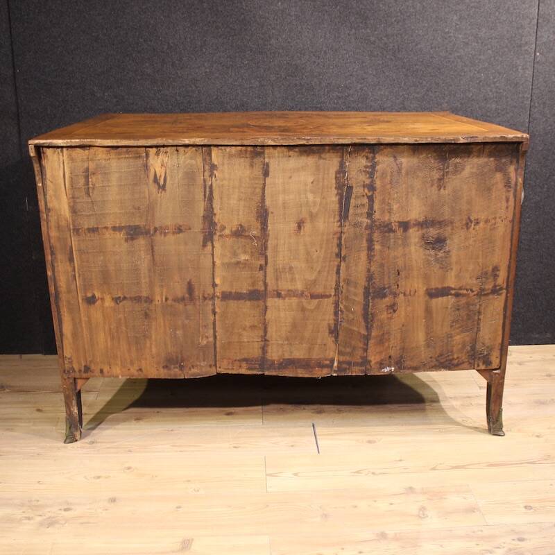 Commode néo-classique napolitaine du XVIIIe siècle de style Louis XV