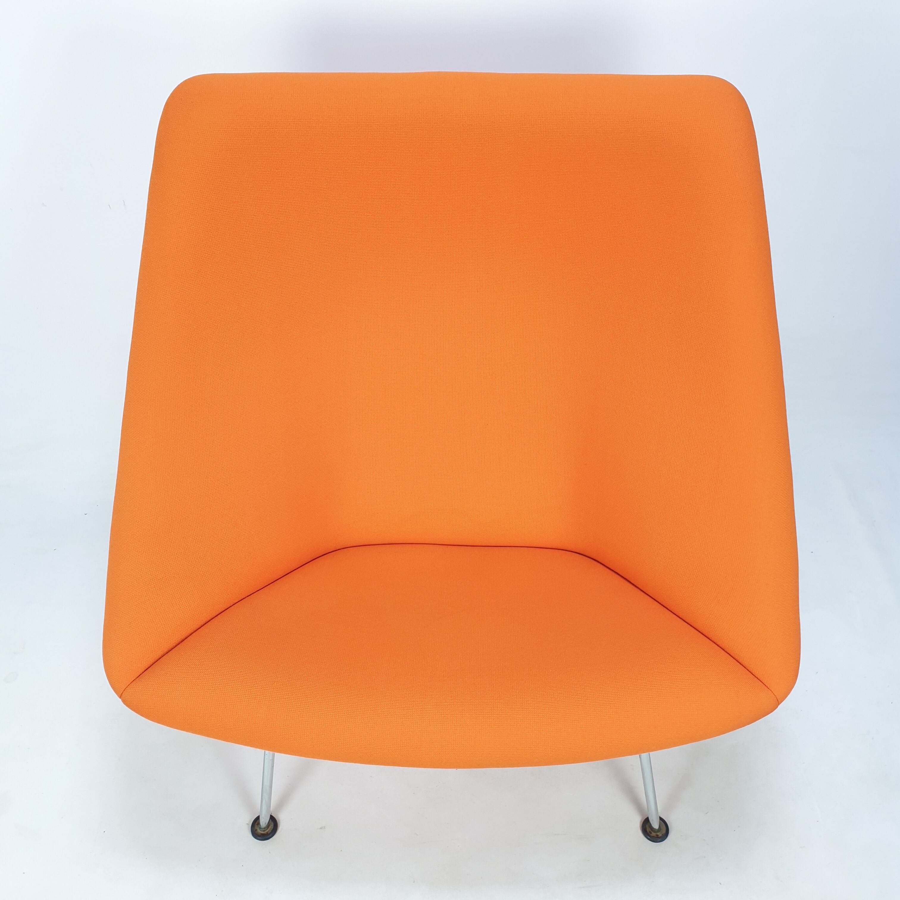 Oyster Chair and Ottoman by Pierre Paulin for Artifort