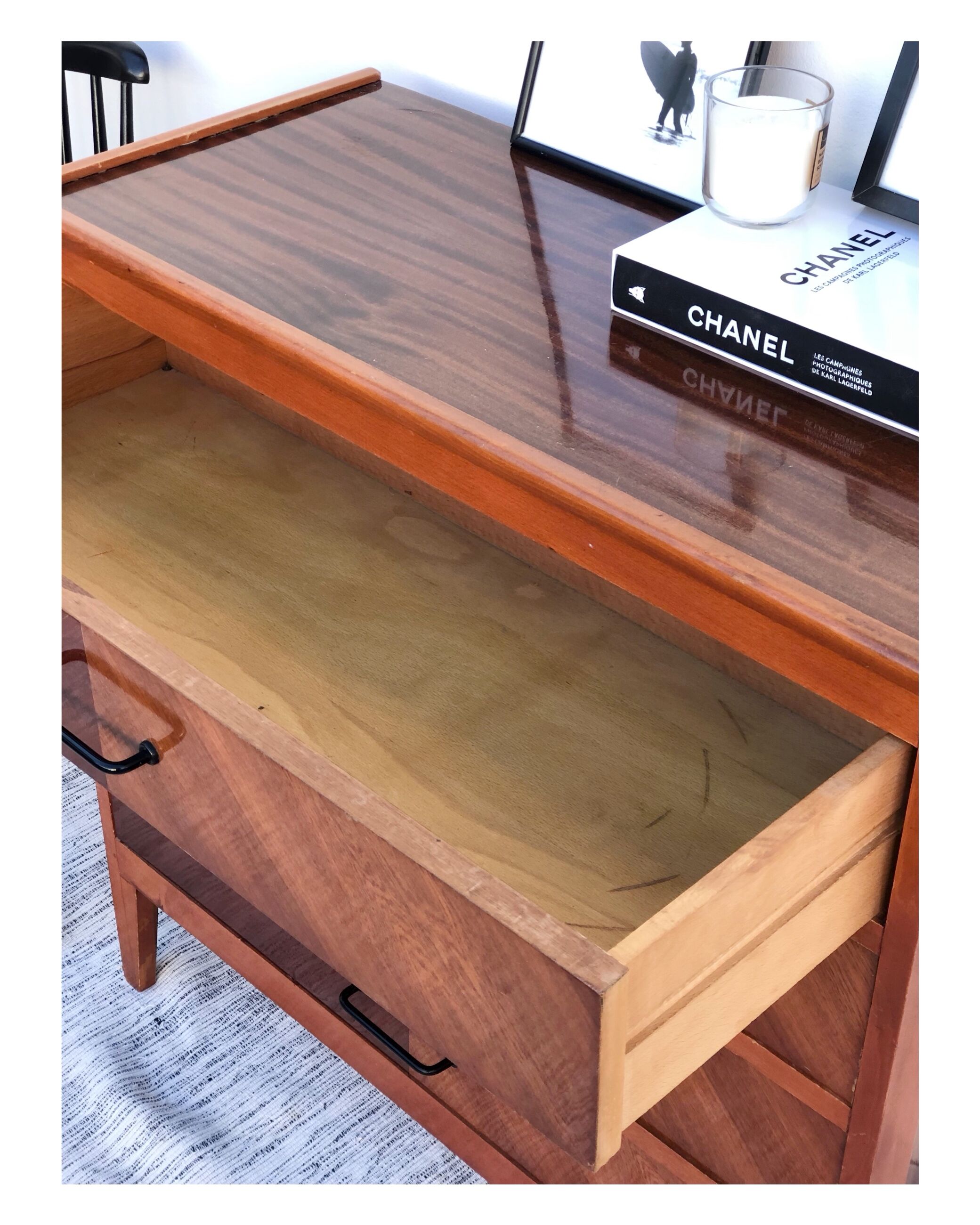 Vintage chest of drawers