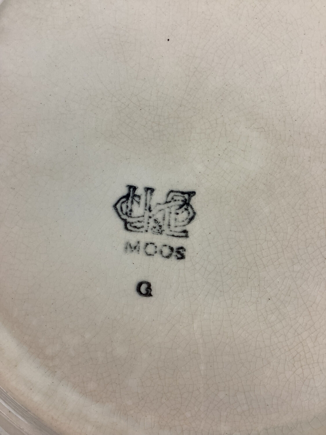 Round dish with old handles made in France Sarreguemines U&C