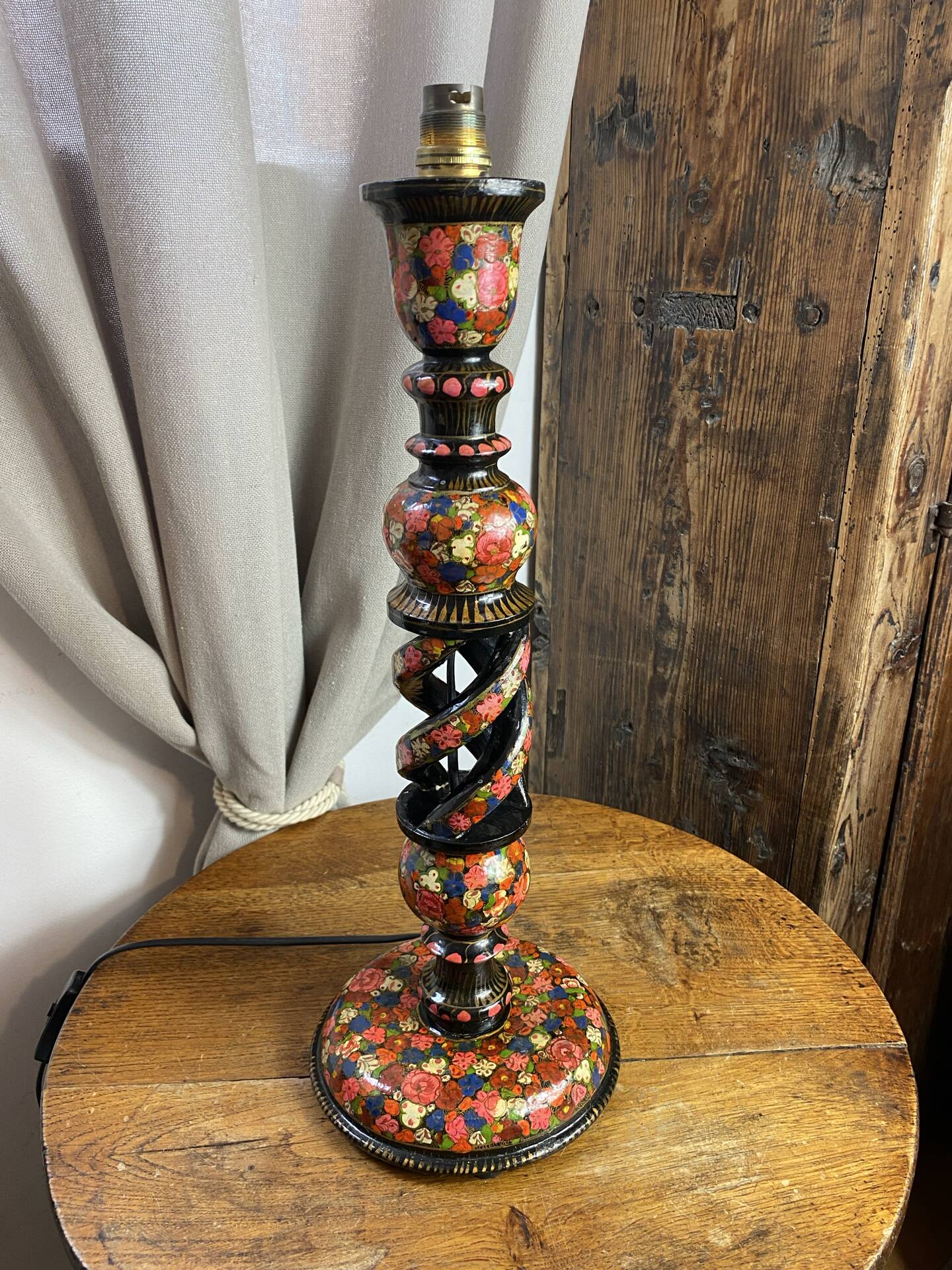 Kashmiri lamp base