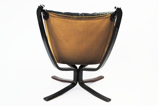 Chaise Falcon de Sigurd Ressell