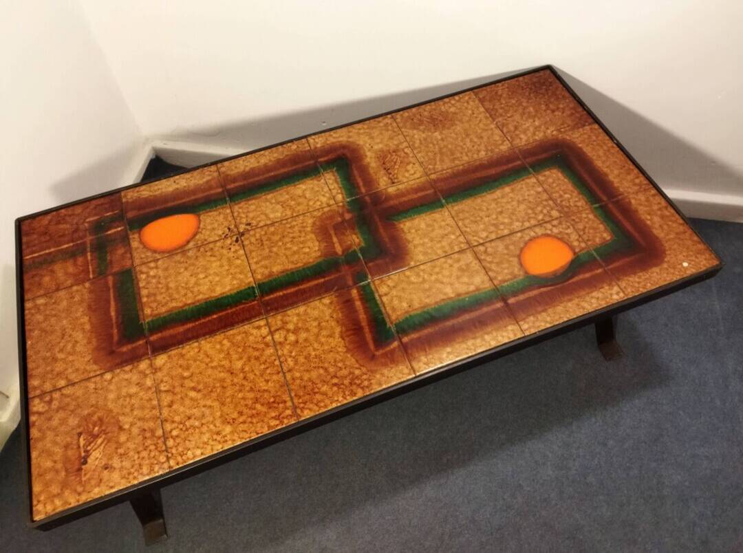 Ceramic coffee table