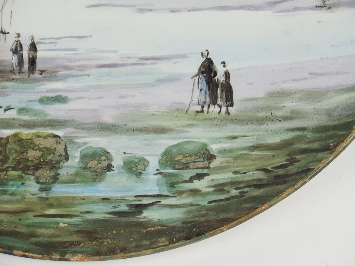 Montereau earthenware dish"Maritime landscape"