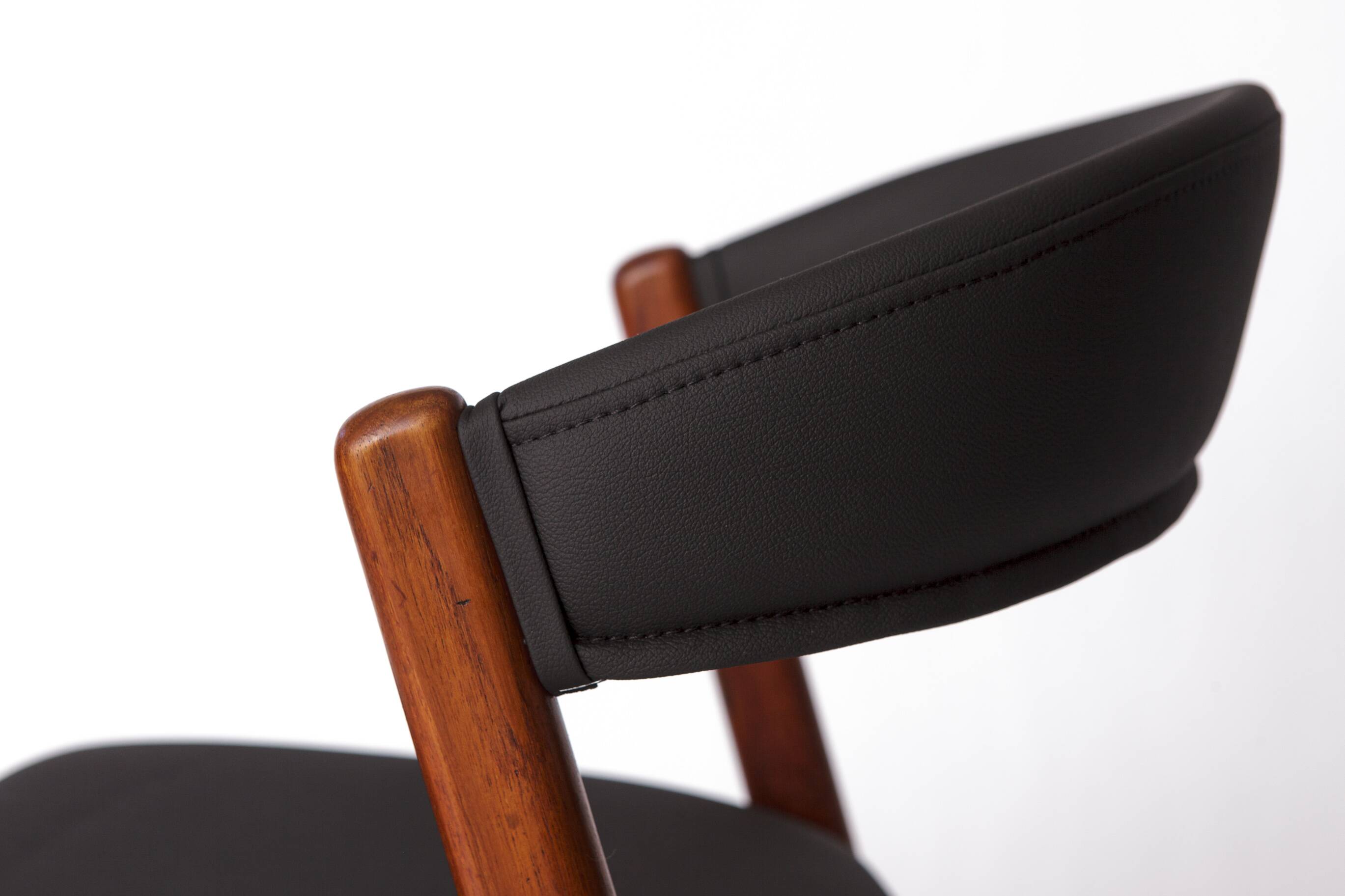 Chaise de salle à manger vintage DUX « Ribbon Back » | Design suédois des années 1960 | Teck et skaï